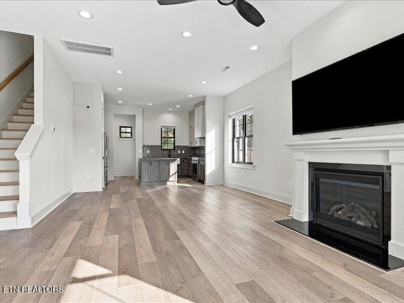 07-007_1I2A2034 - 1511 Grainger Ave, Knoxville, TN 37917, Knoxville