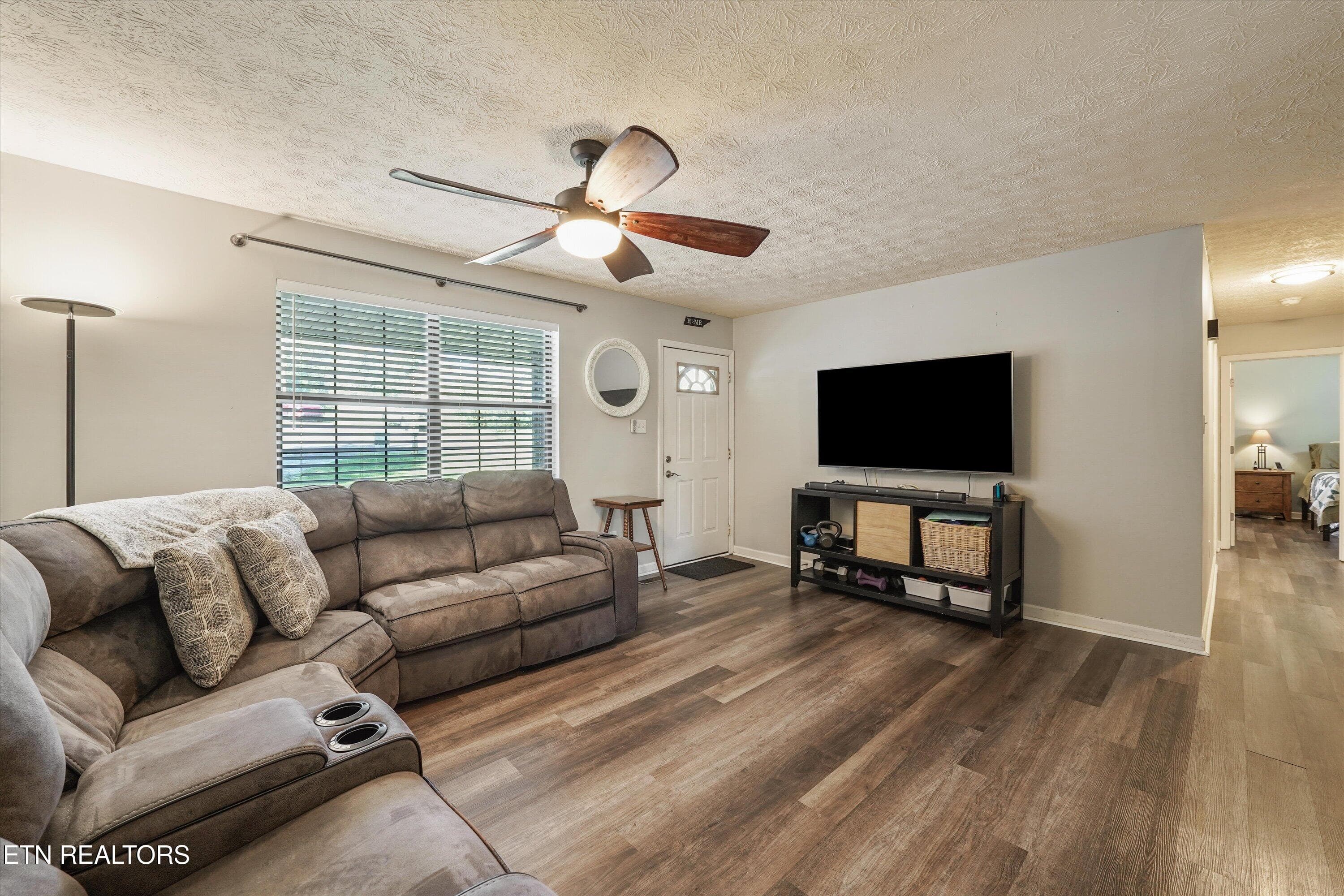 10-305 Red Fox Ln 04 - 305 Red Fox Lane, Clinton, TN 37716, Clinton