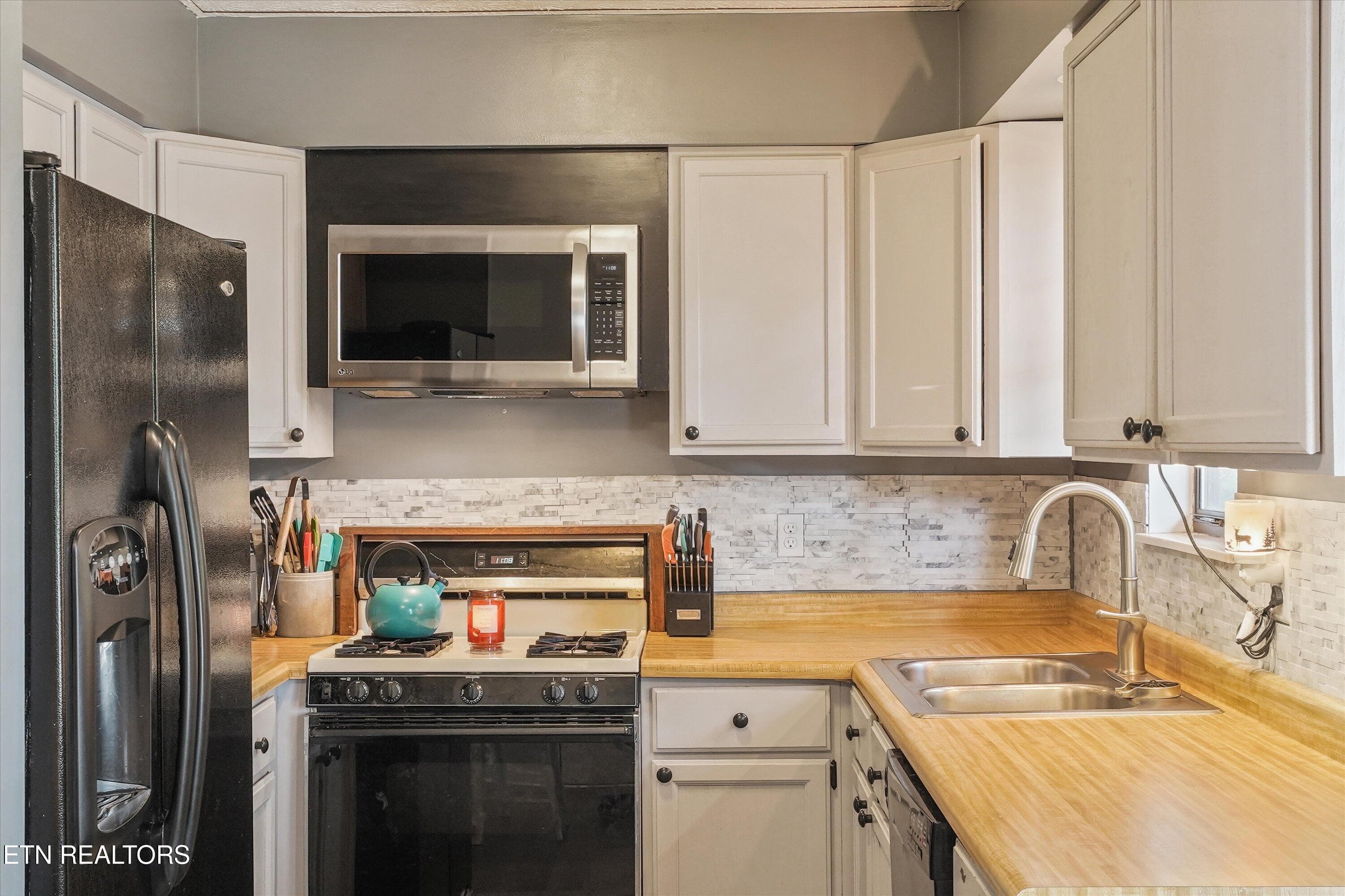 19-305 Red Fox Ln 13 - 305 Red Fox Lane, Clinton, TN 37716, Clinton