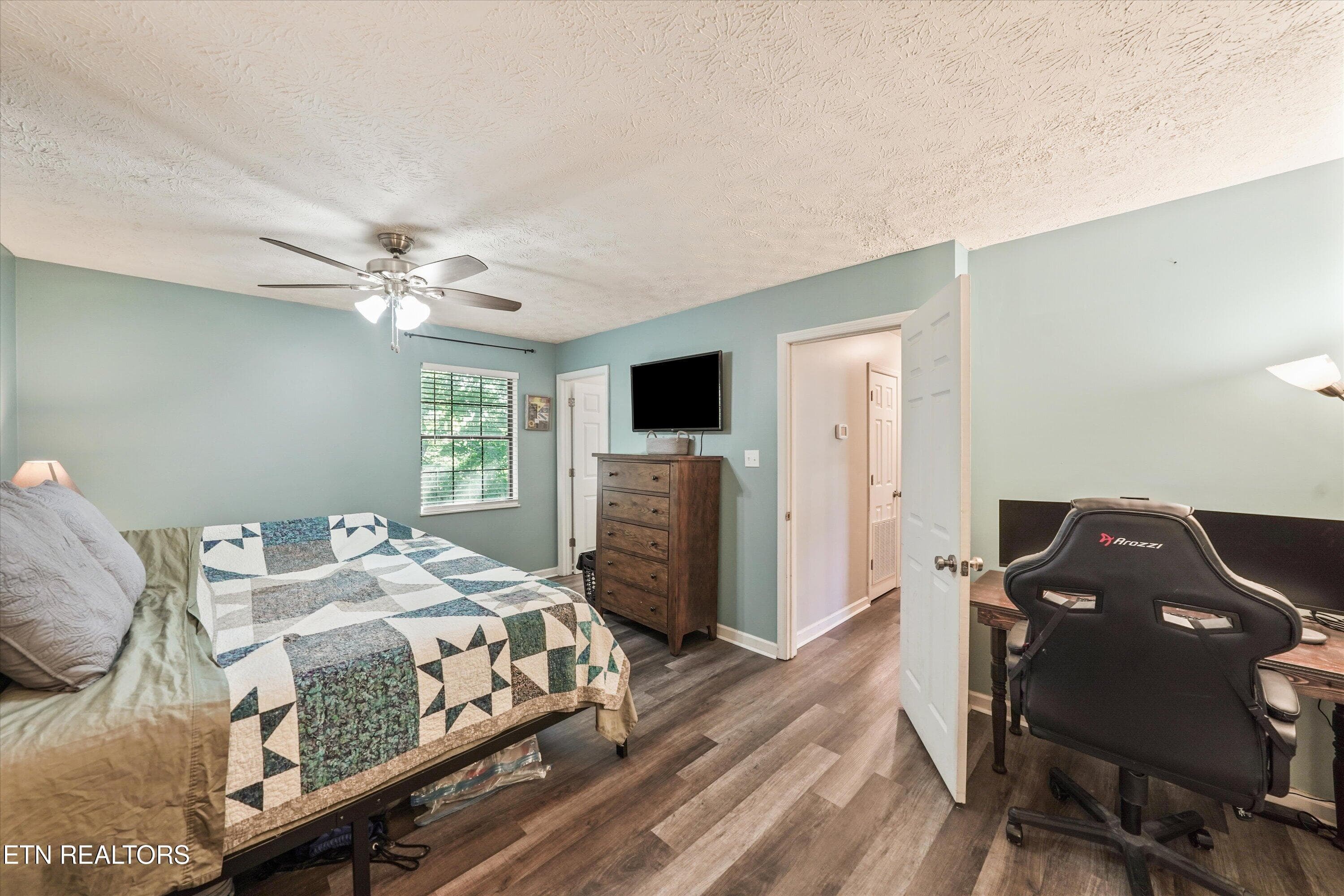 26-305 Red Fox Ln 20 - 305 Red Fox Lane, Clinton, TN 37716, Clinton