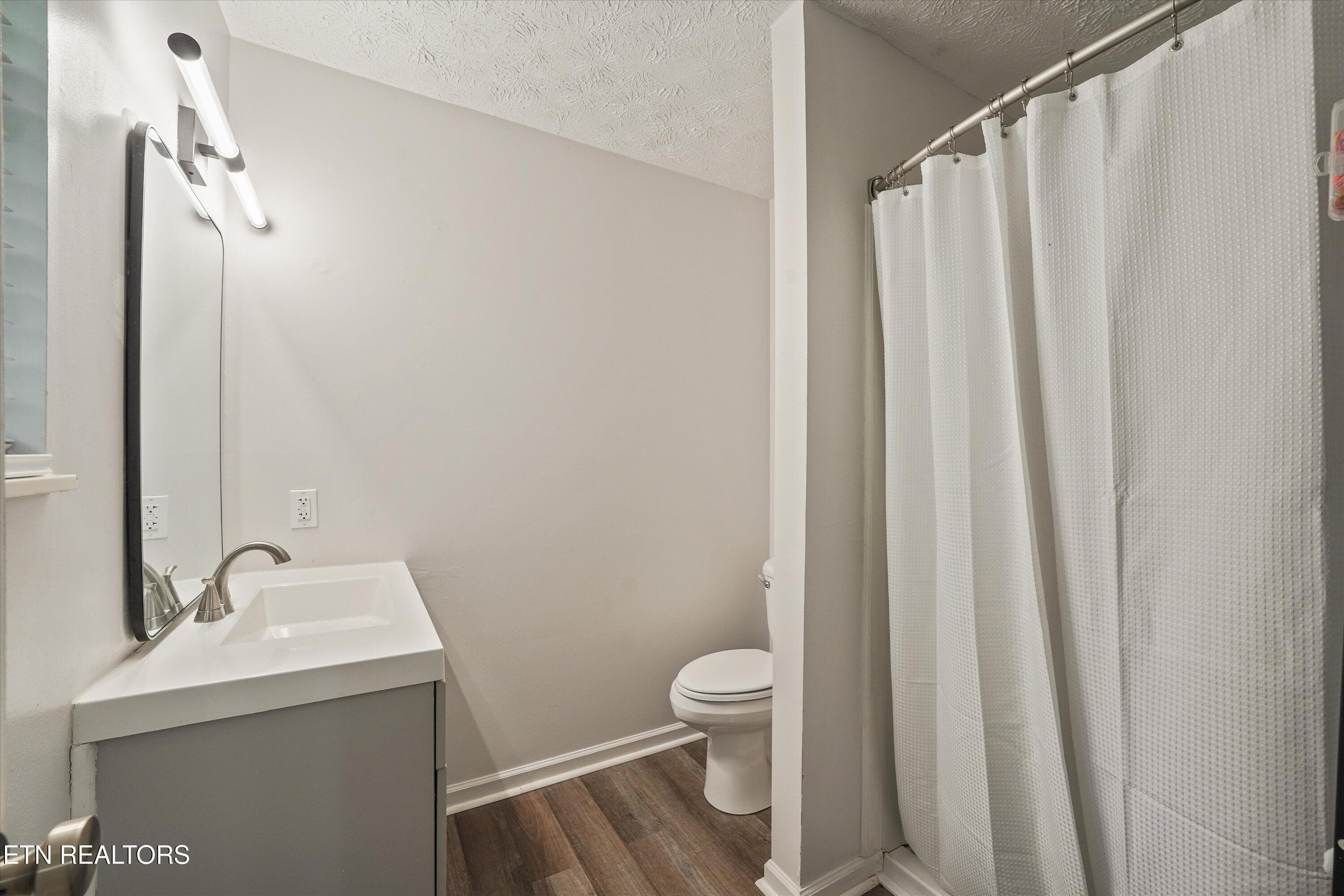 28-305 Red Fox Ln 22 - 305 Red Fox Lane, Clinton, TN 37716, Clinton