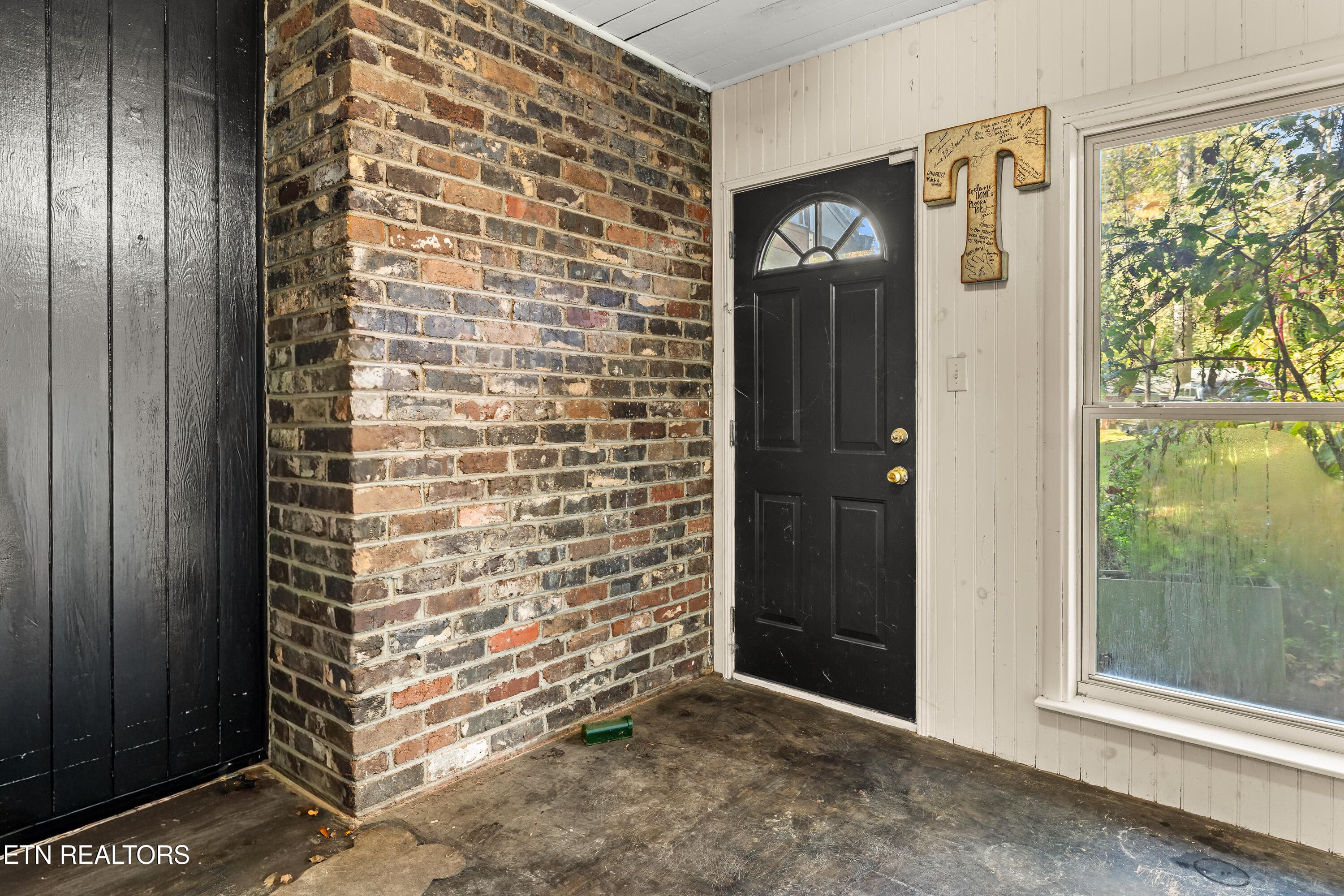 202MapleLoopRd-15 - 202 Maple Loop Rd, Knoxville, TN 37920, Knoxville