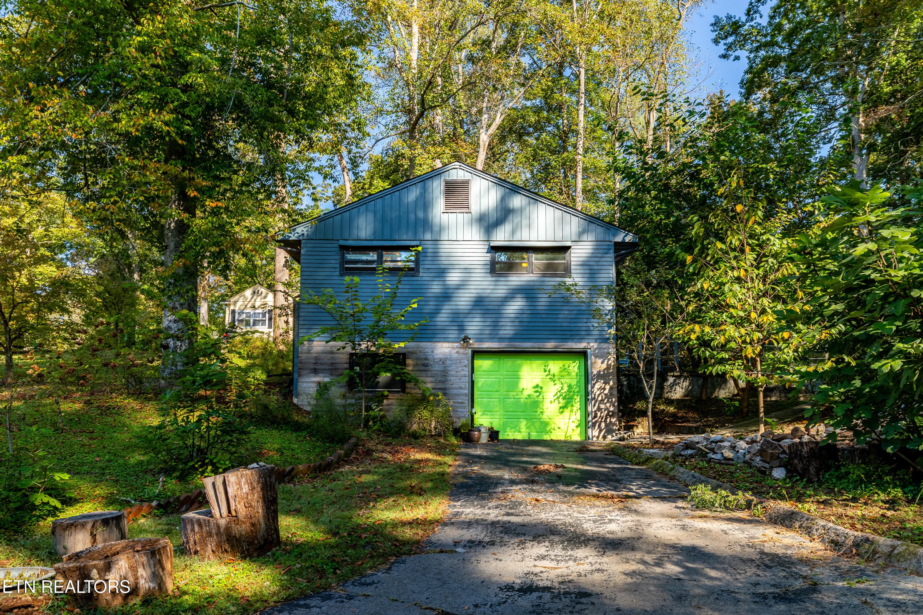 202MapleLoopRd-37 - 202 Maple Loop Rd, Knoxville, TN 37920, Knoxville