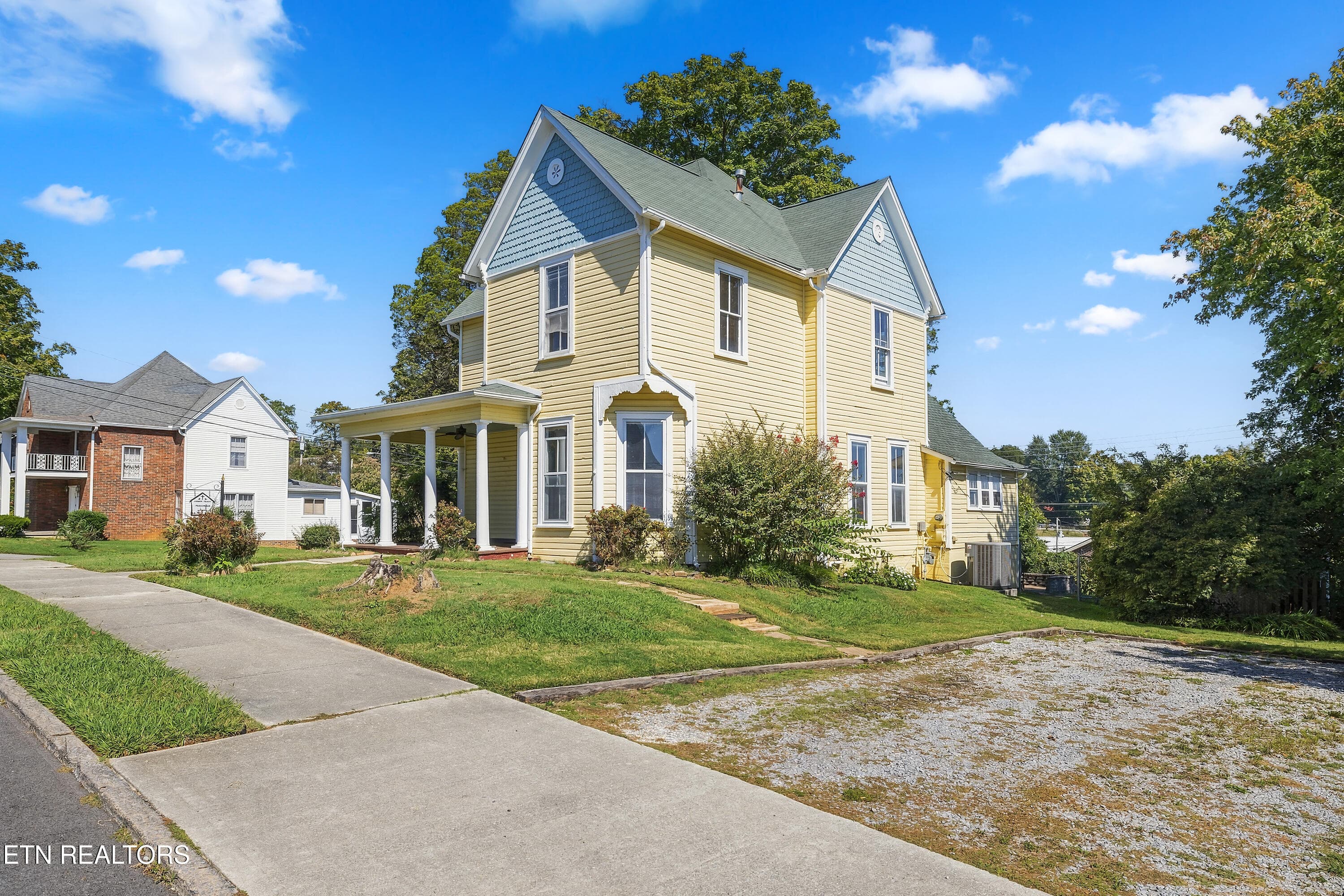 Positive Perceptions-2 - 215 N C St, Lenoir City, TN 37771, Lenoir City