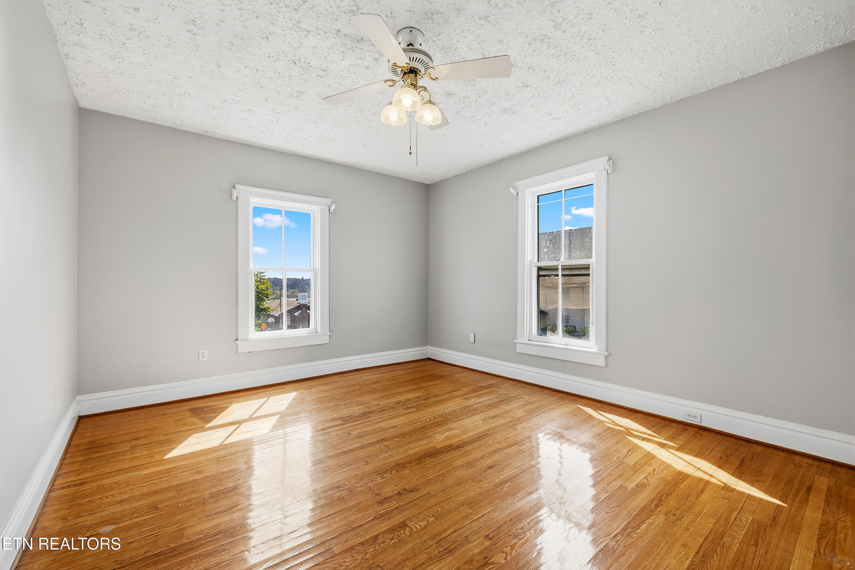 Positive Perceptions-26 - 215 N C St, Lenoir City, TN 37771, Lenoir City