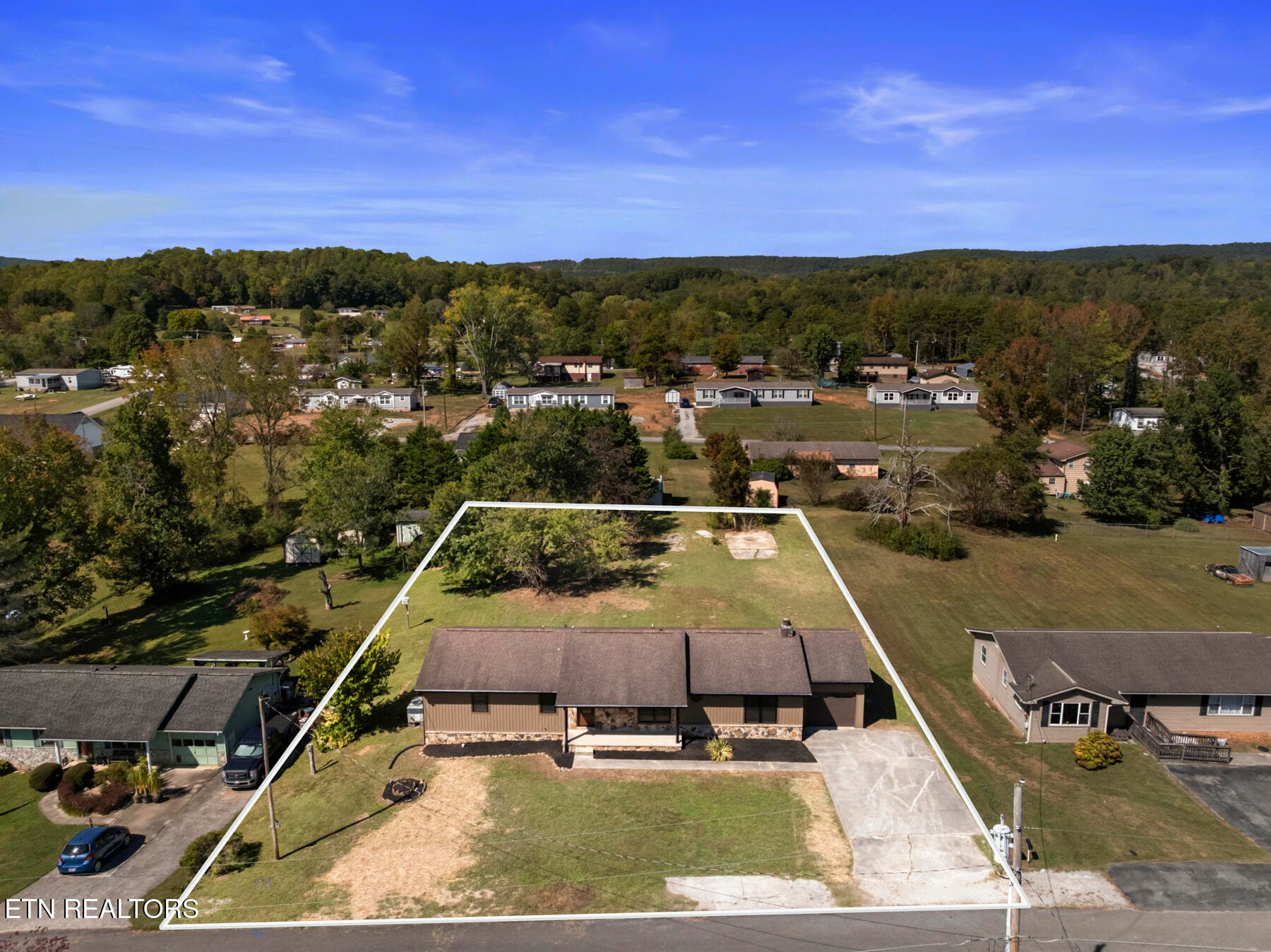 DJI_20261008115439_0831_D - 130 3rd St, Rockwood, TN 37854, Rockwood