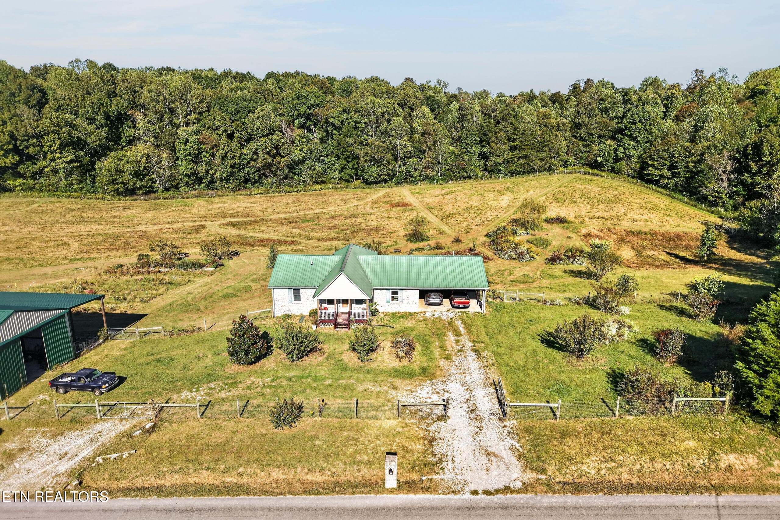 DJI_20261007042603_0035_D - 864 Coles Chapel Rd, Sparta, TN 38583, Sparta