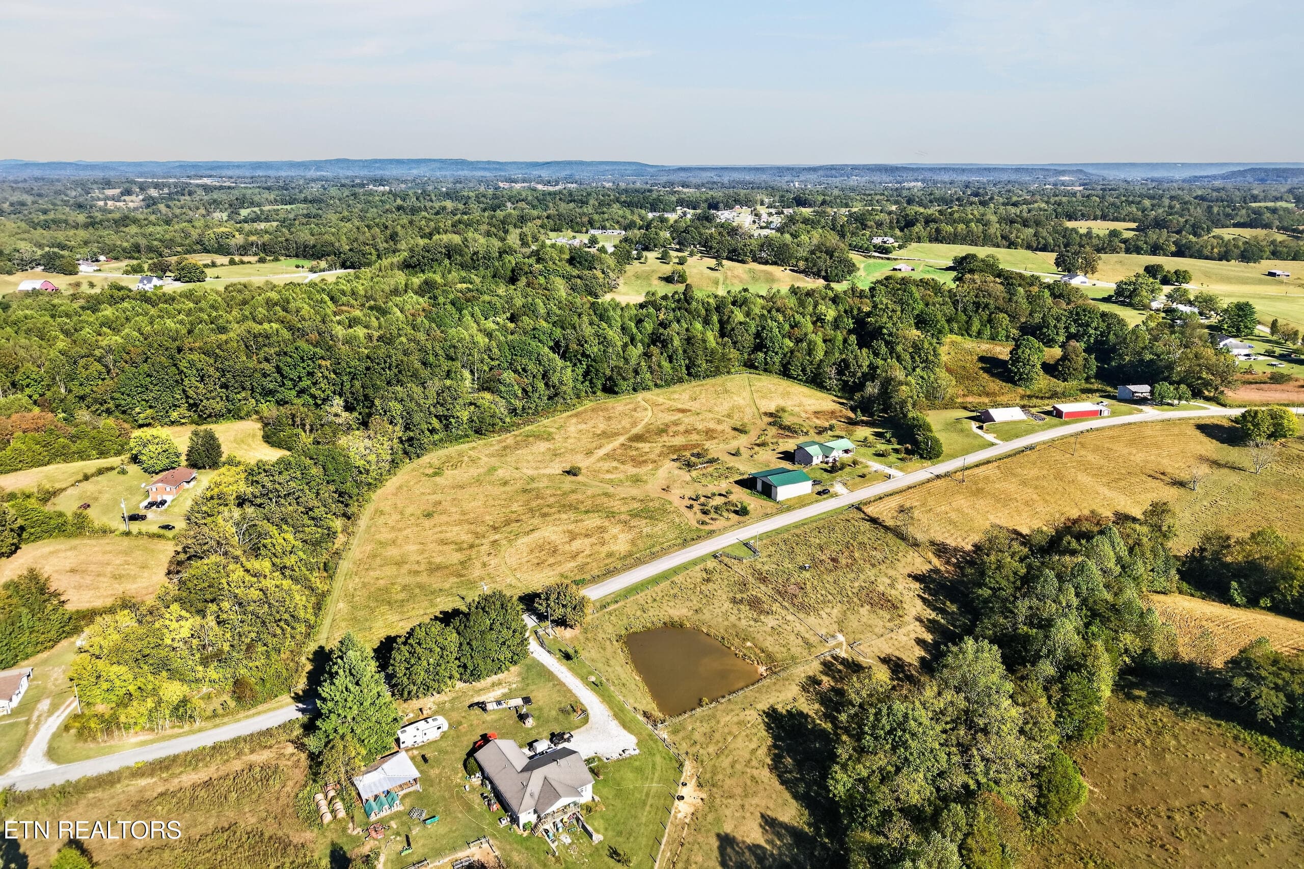 DJI_20261007043128_0052_D - 864 Coles Chapel Rd, Sparta, TN 38583, Sparta