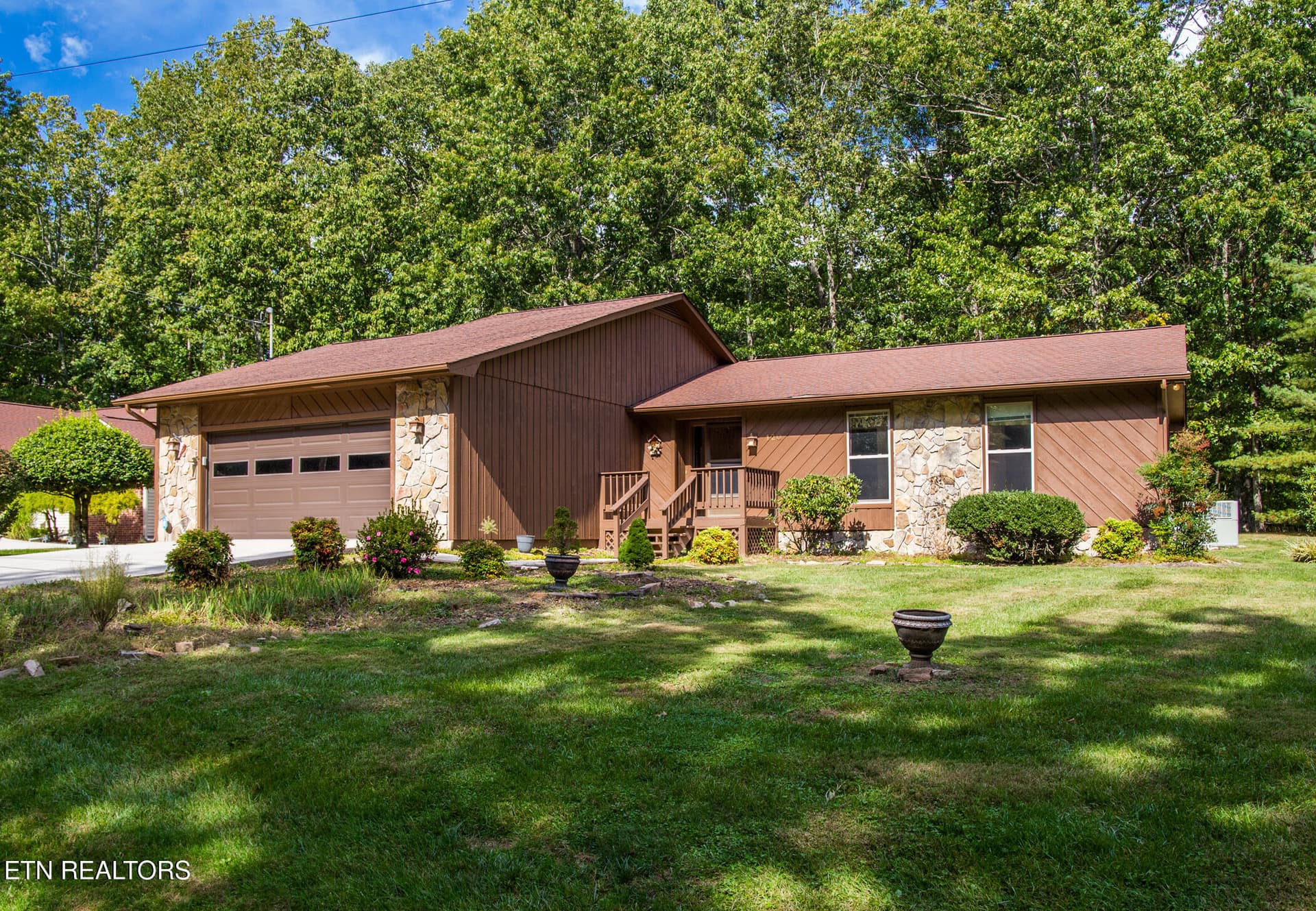 IMG_5022-2 - 120 Lakeside Drive, Crossville, TN 38558