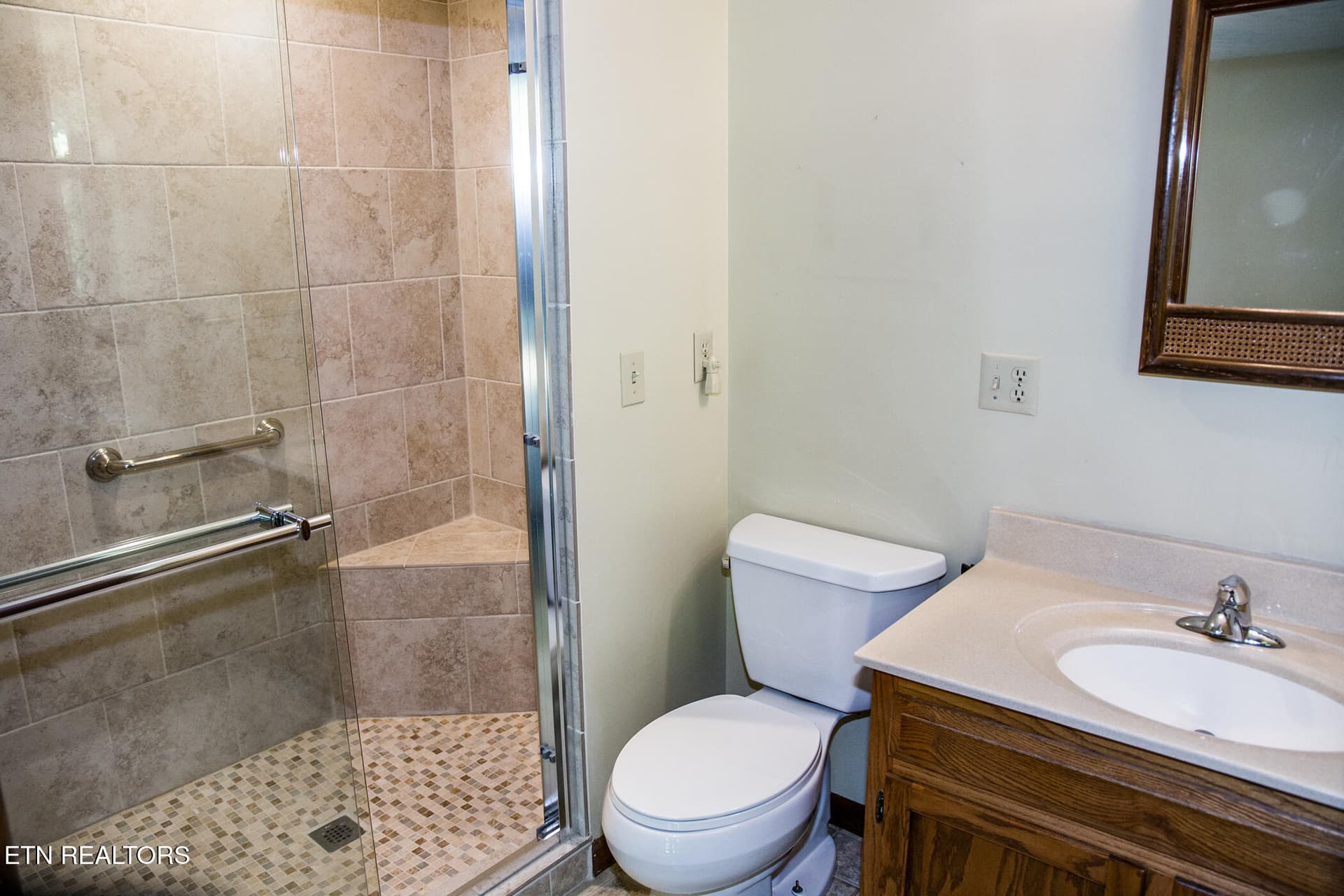 IMG_5087-2 - 120 Lakeside Drive, Crossville, TN 38558