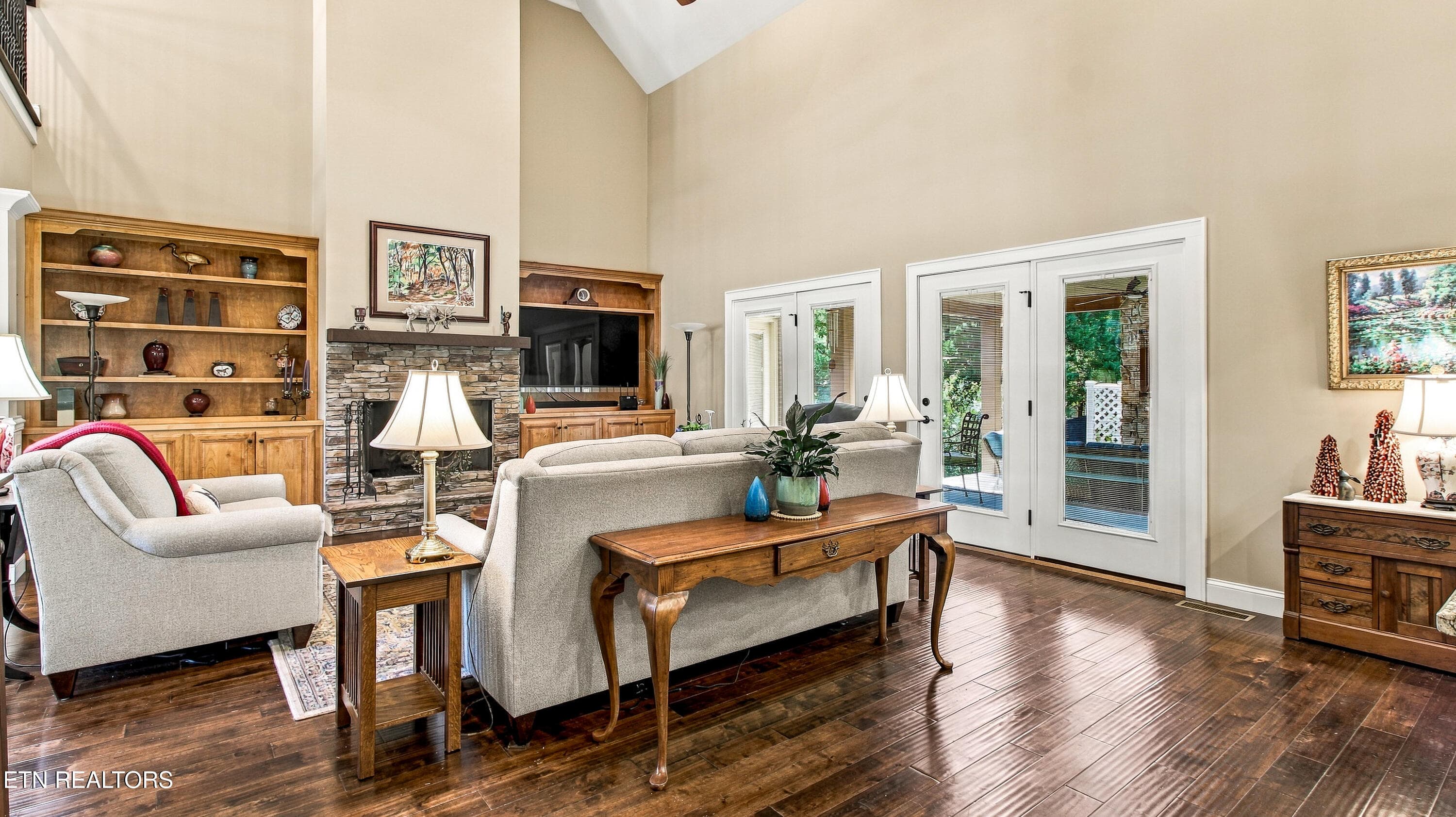 Great Room - 723 Bayshore Rd, Knoxville, TN 37934, Knoxville