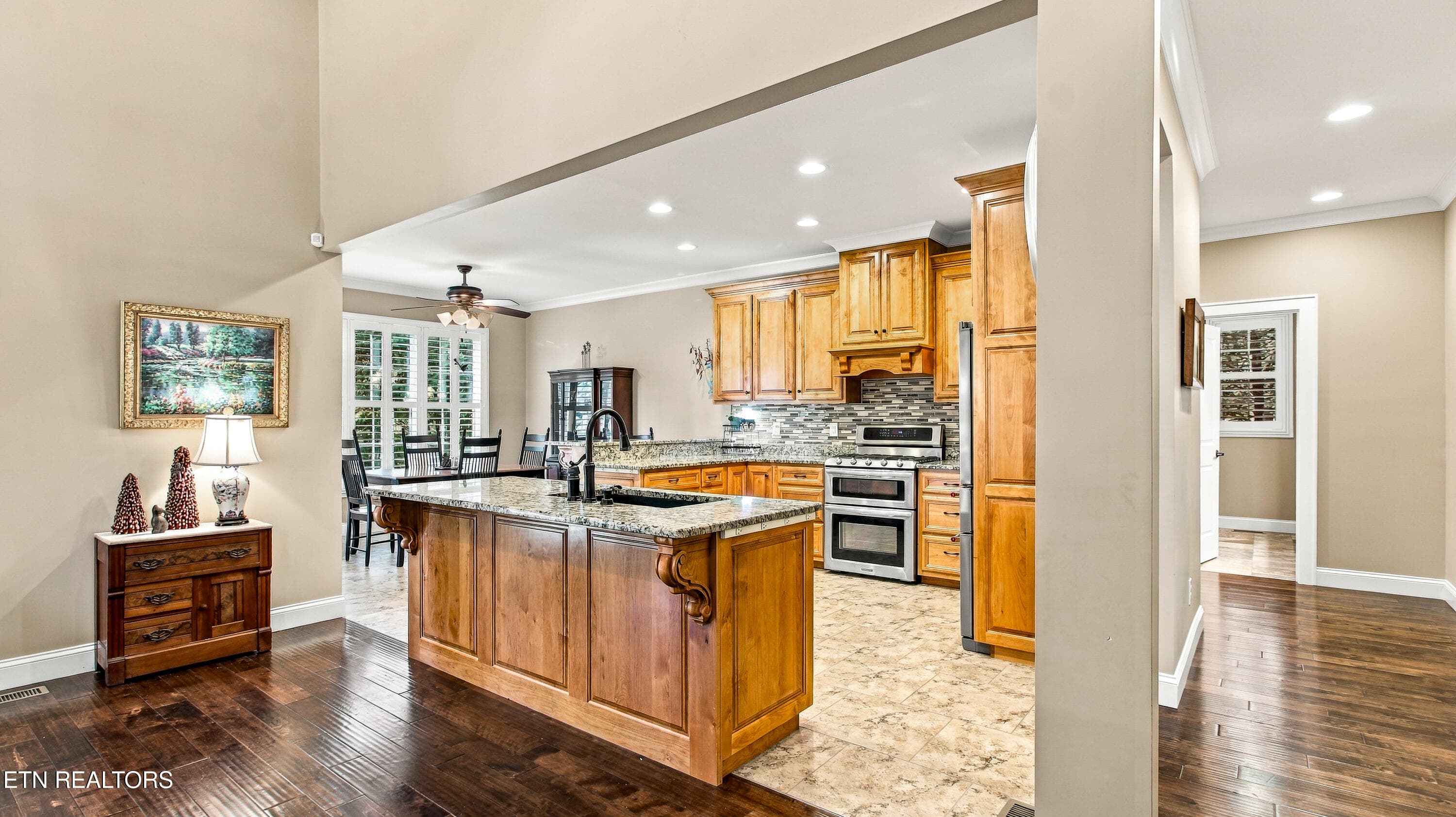 Kitchen - 723 Bayshore Rd, Knoxville, TN 37934, Knoxville