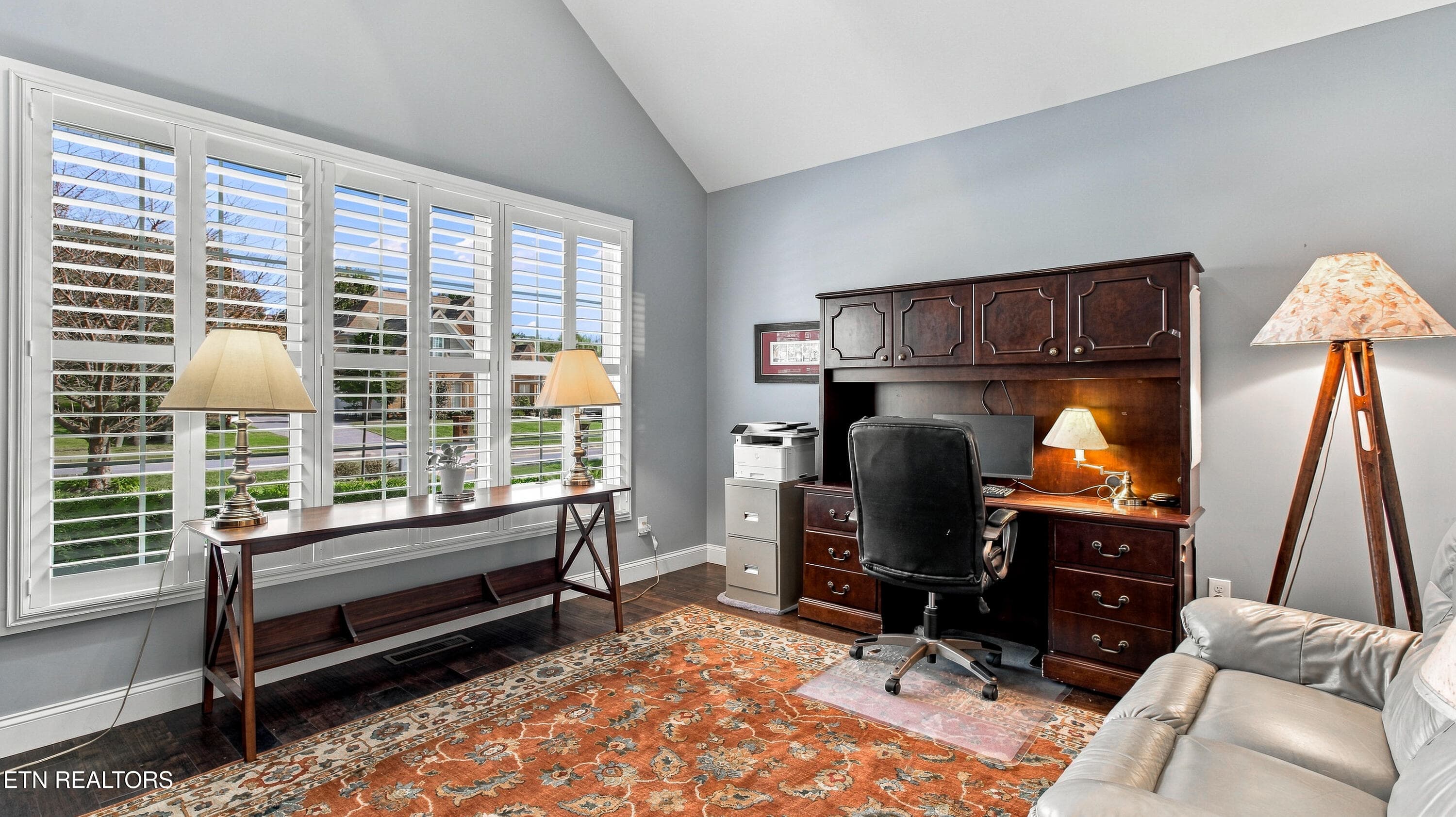 Office - 723 Bayshore Rd, Knoxville, TN 37934, Knoxville