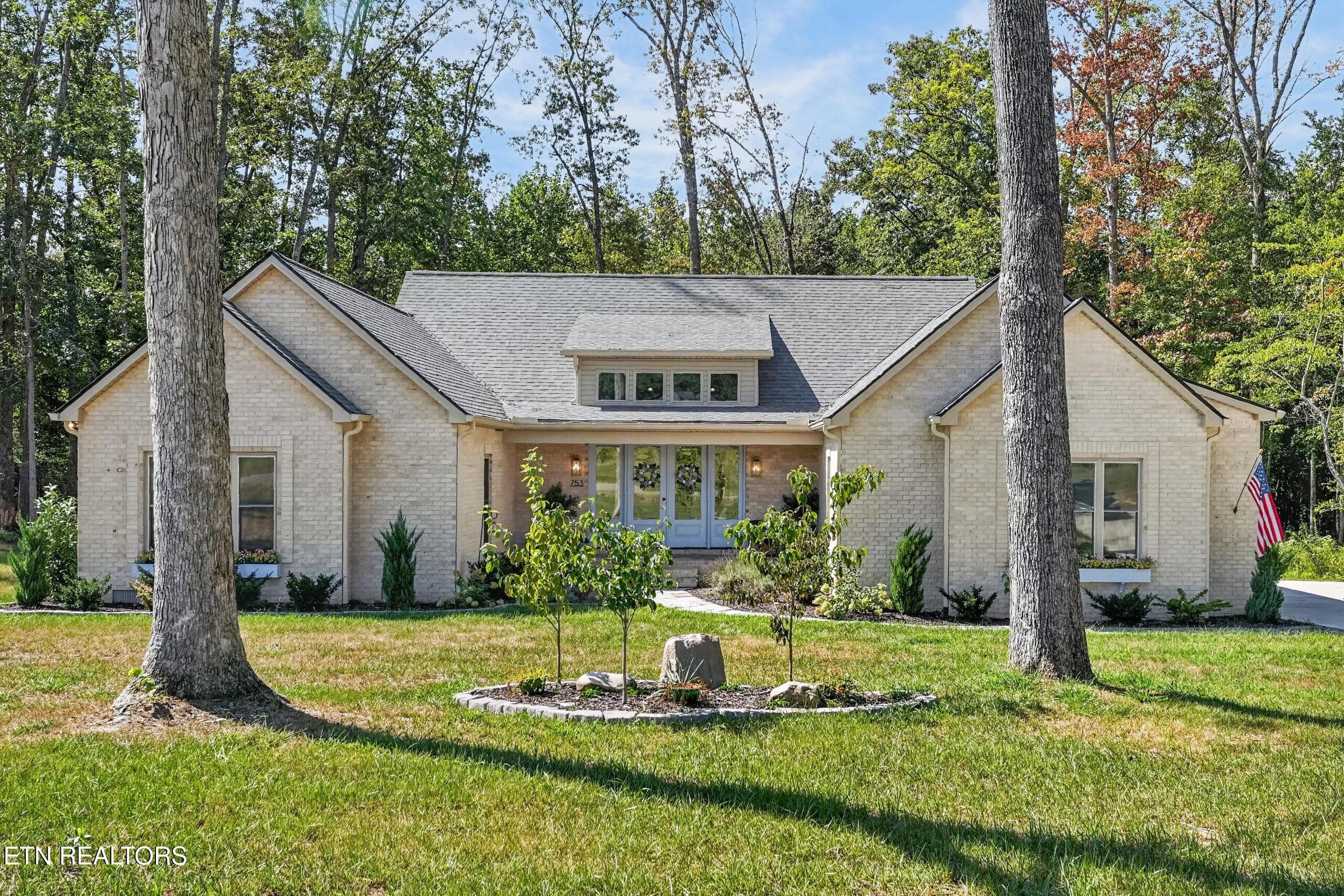 753 Vintage Drive, Baxter, TN 38544