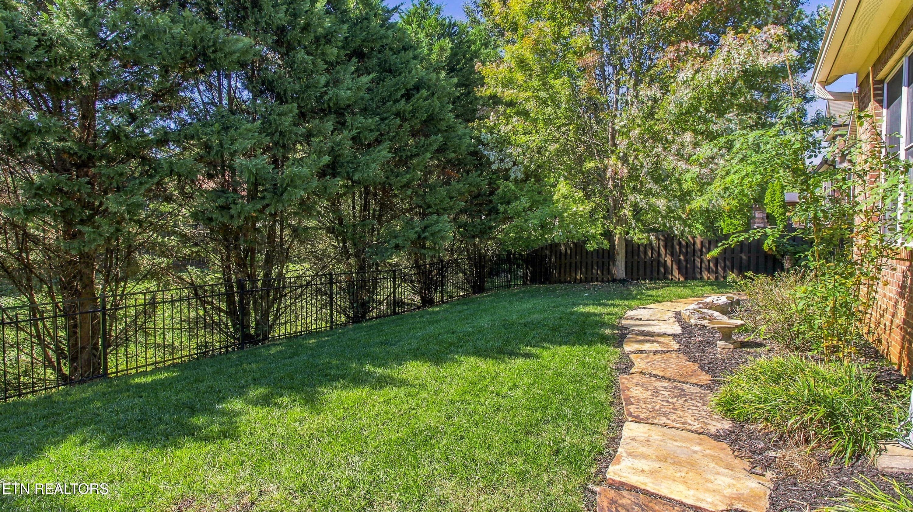 Backyard - 723 Bayshore Rd, Knoxville, TN 37934, Knoxville