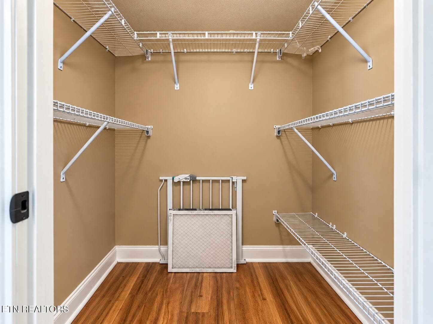 Master_Walk_In_Closet - 2075 Watkins Rd, Loudon, TN 37774, Loudon