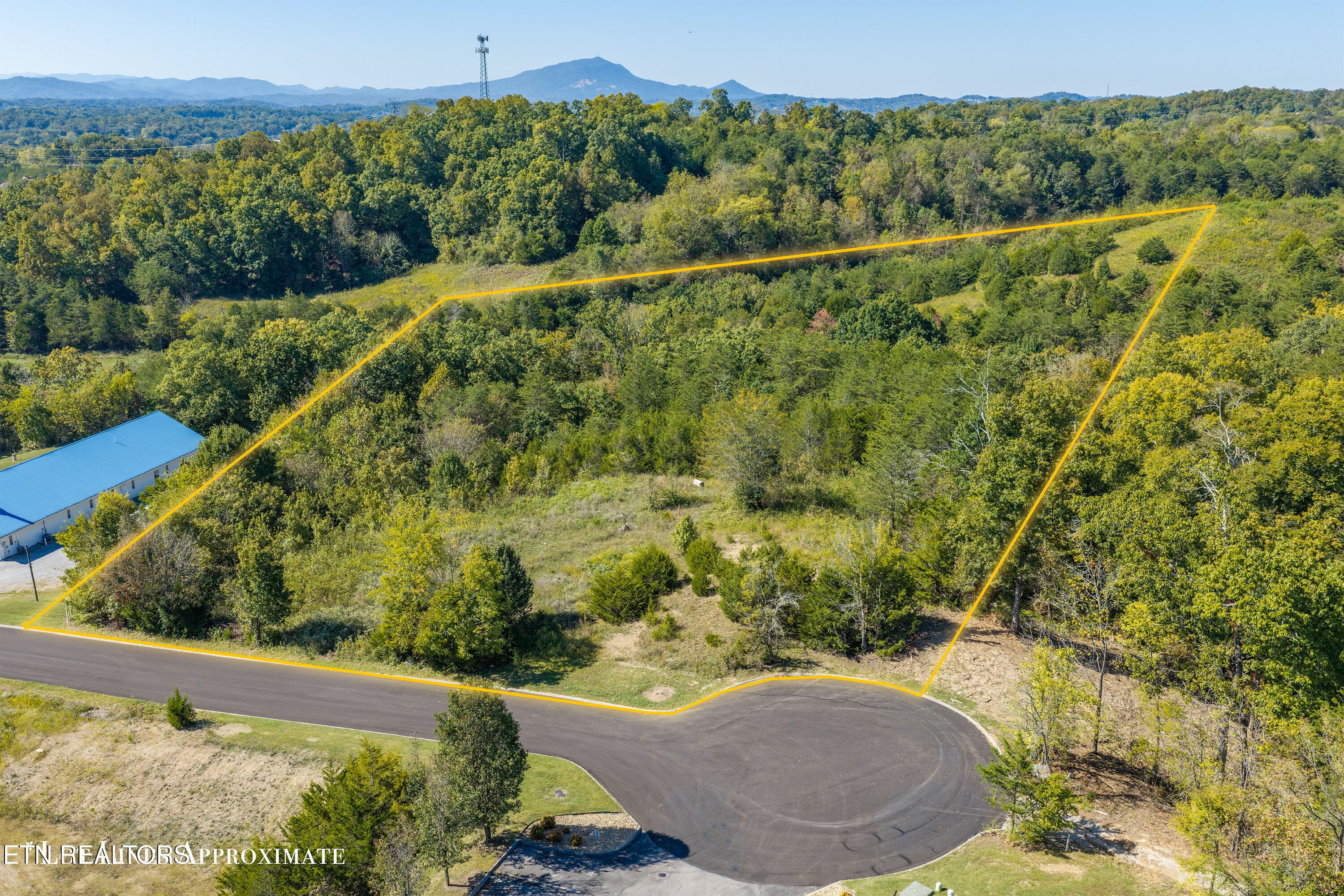 File 1-2 - 17R Murrell Meadows Drive, Sevierville, TN 37876, Sevierville