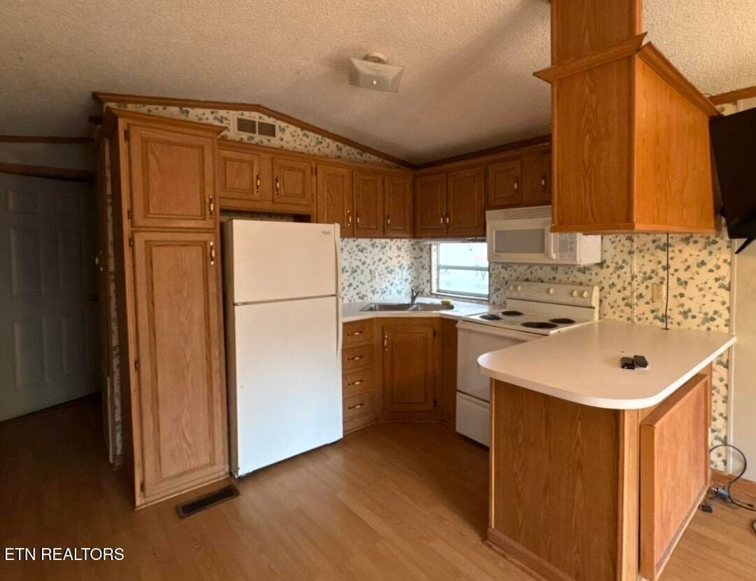 Kitchen - 760 Big Valley Blvd, Townsend, TN 37882, Townsend