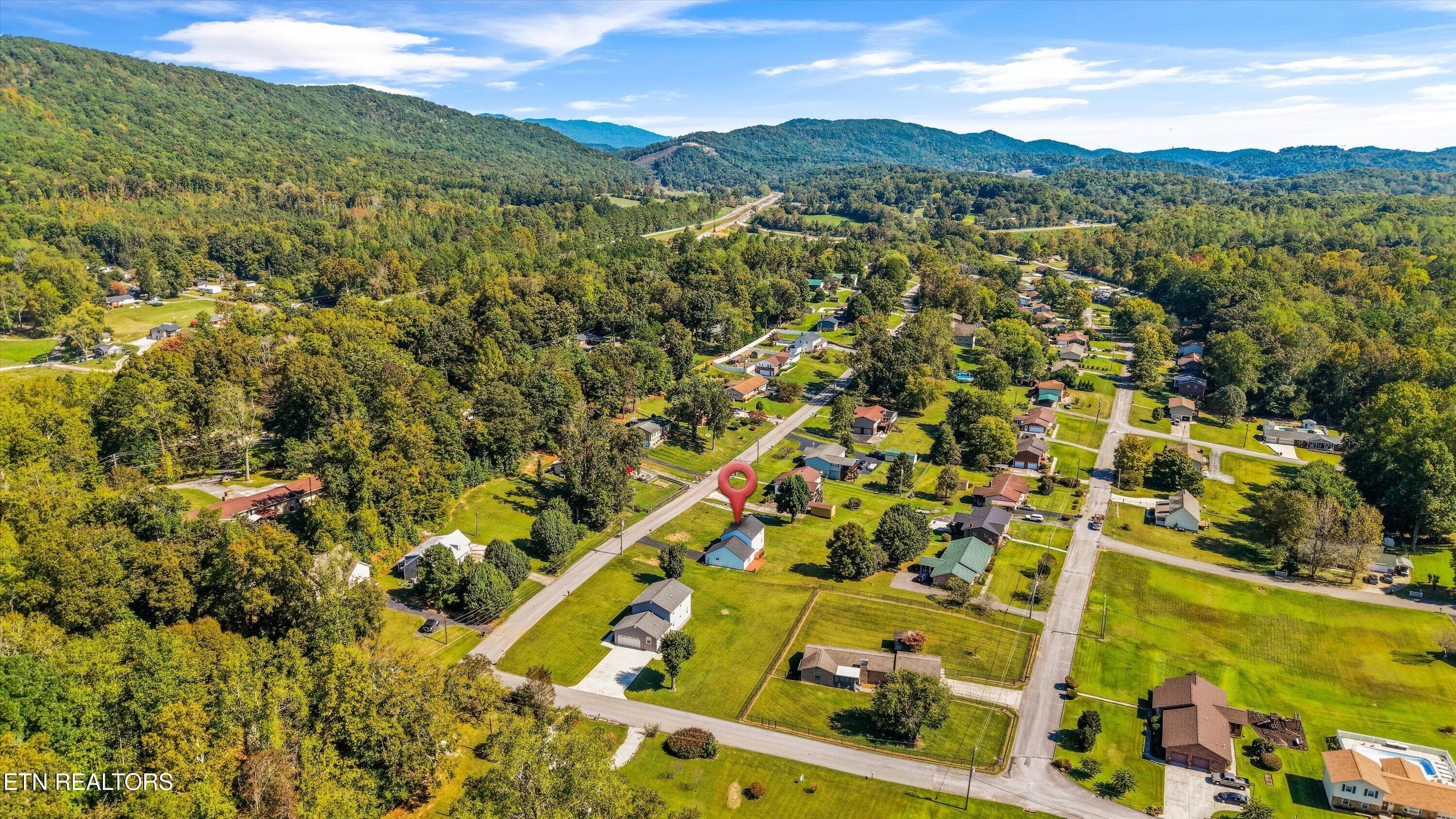 55-199 Red Bud Dr 09 - 199 Red Bud Drive, Harriman, TN 37748, Harriman
