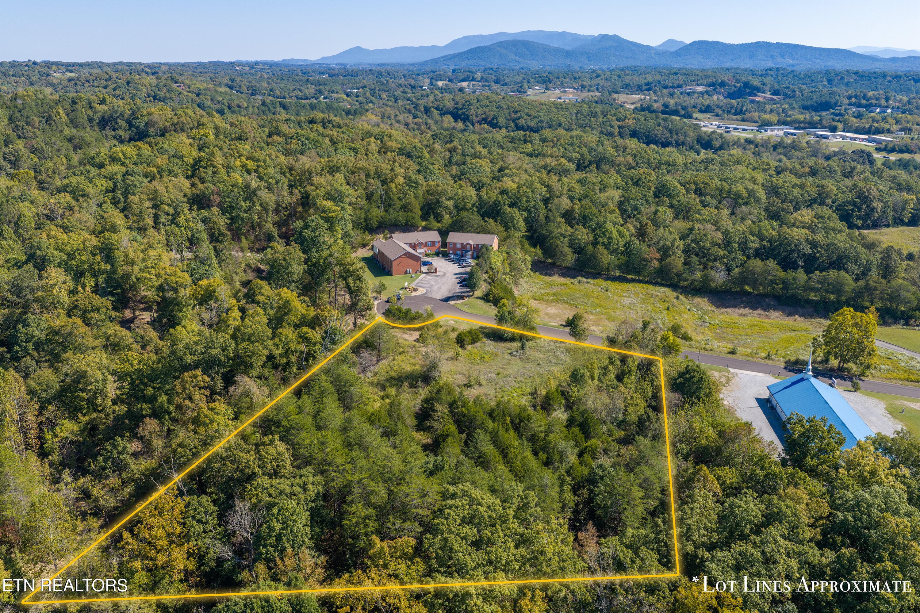 File 12 - 17R Murrell Meadows Drive, Sevierville, TN 37876, Sevierville