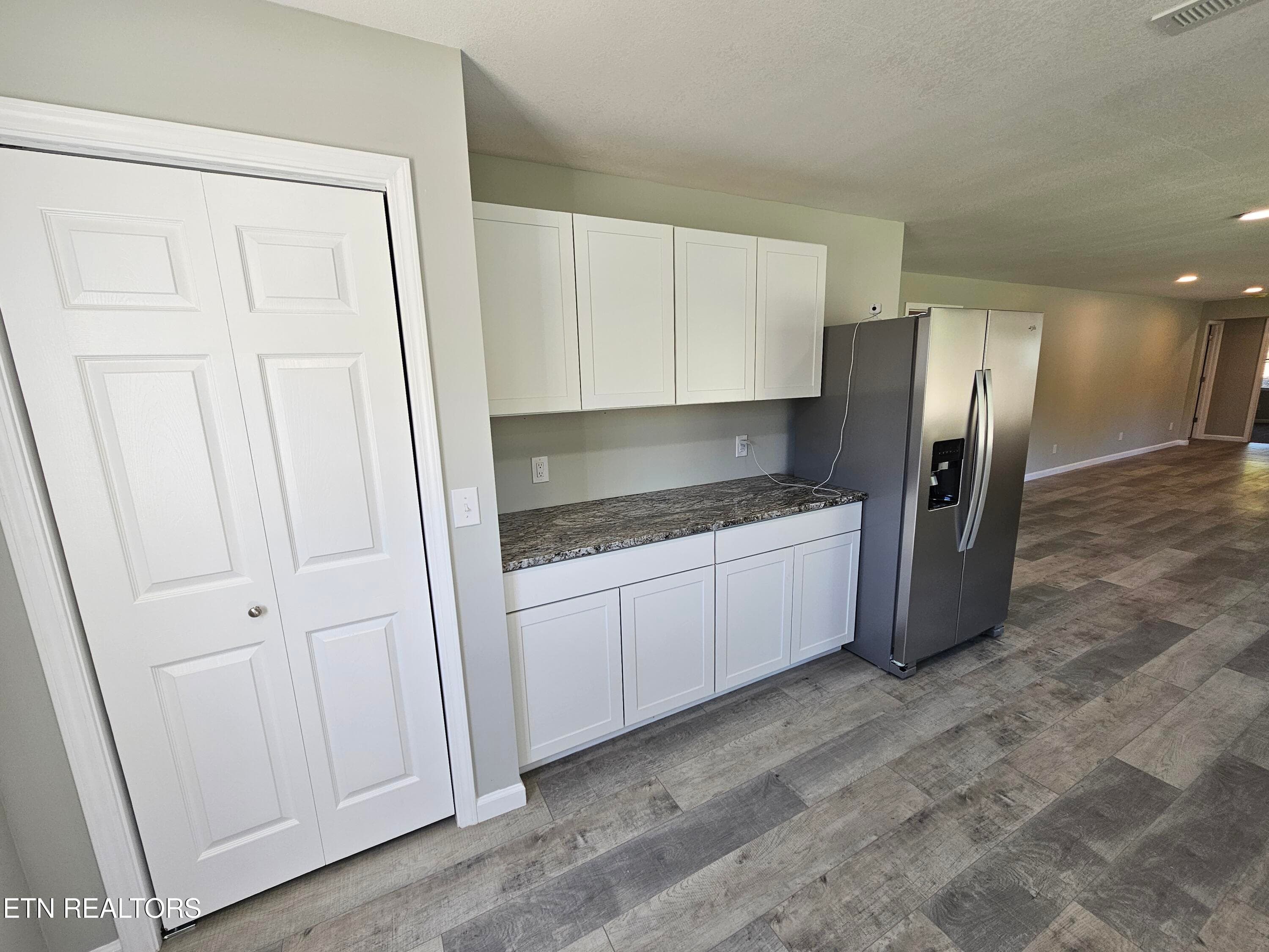 1000062815 - 321 N Dunlap Ave, Rockwood, TN 37854, Rockwood