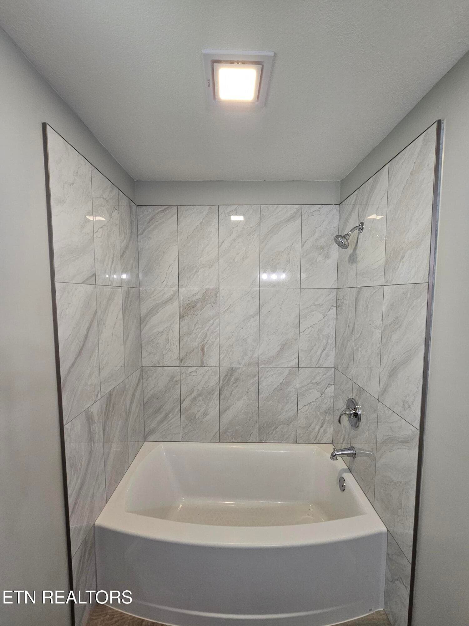 1000062830 - 321 N Dunlap Ave, Rockwood, TN 37854, Rockwood