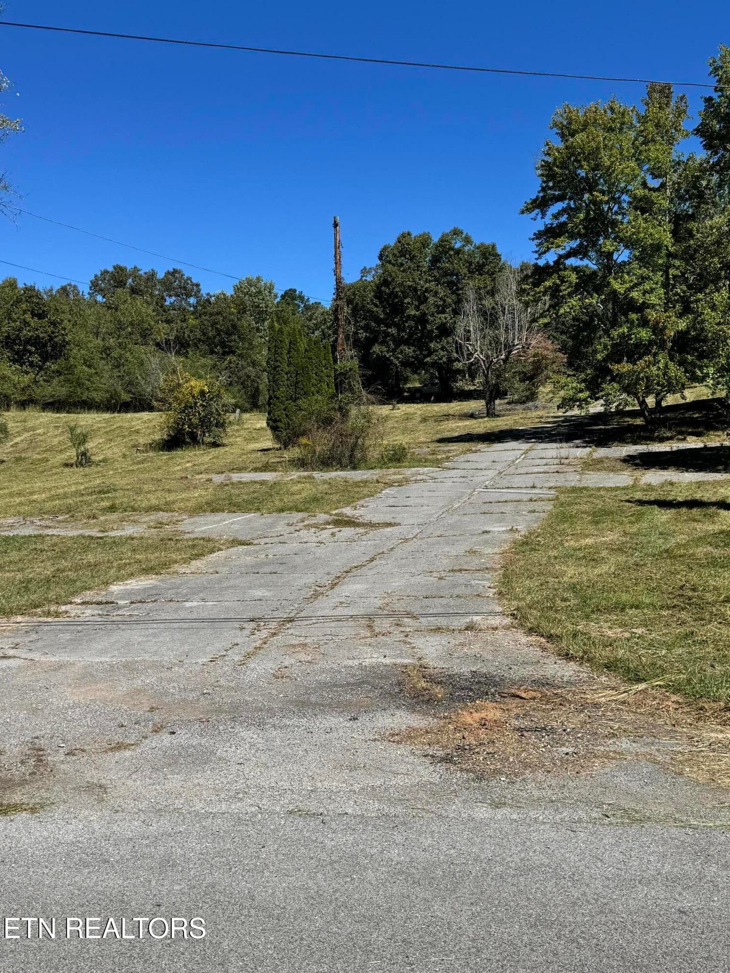 214 Cates Rd - Auction - 214 Cates Rd, Rockwood, TN 37854, Rockwood
