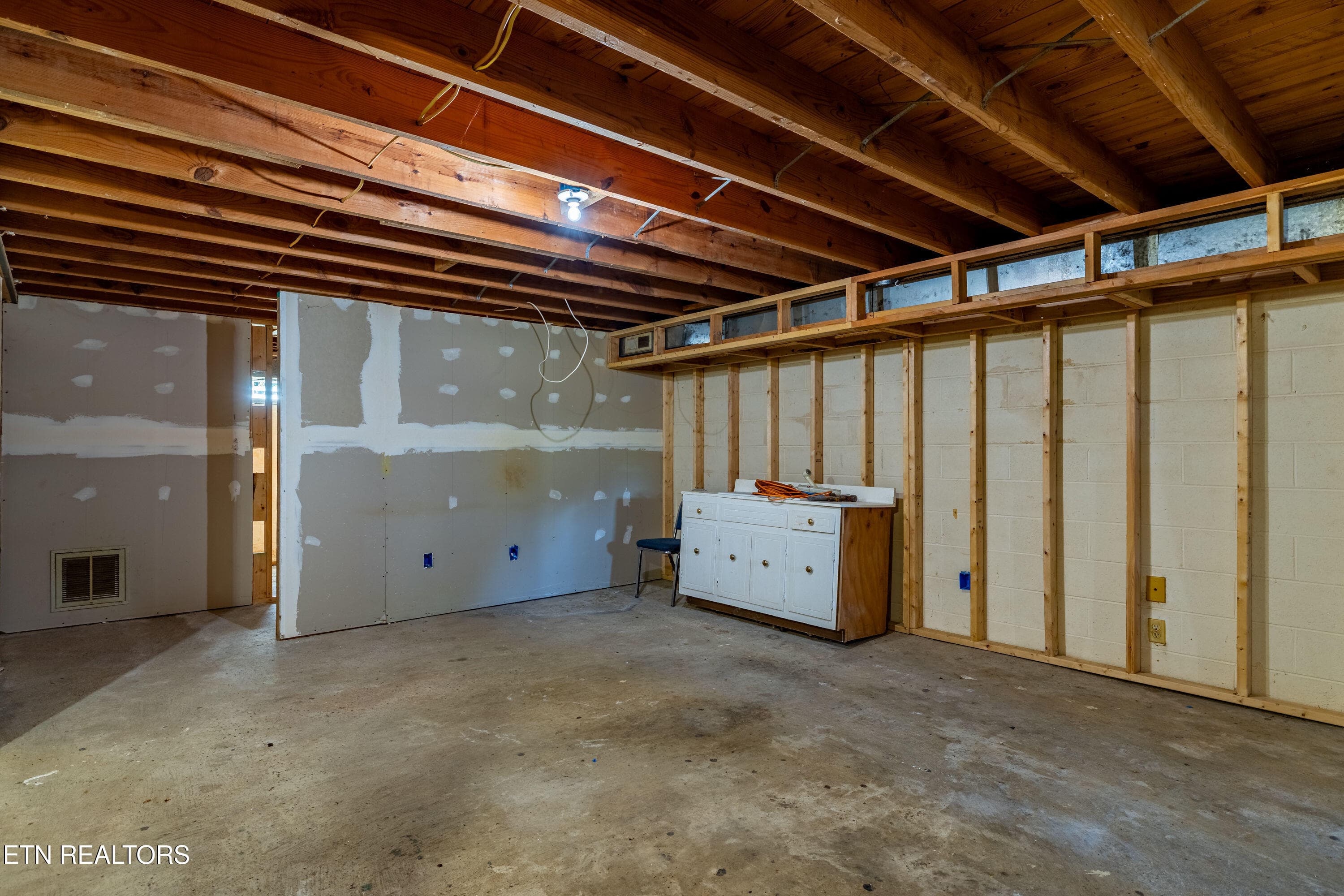 807AdkinsRd-29 - 807 Adkins Rd, Philadelphia, TN 37846, Philadelphia