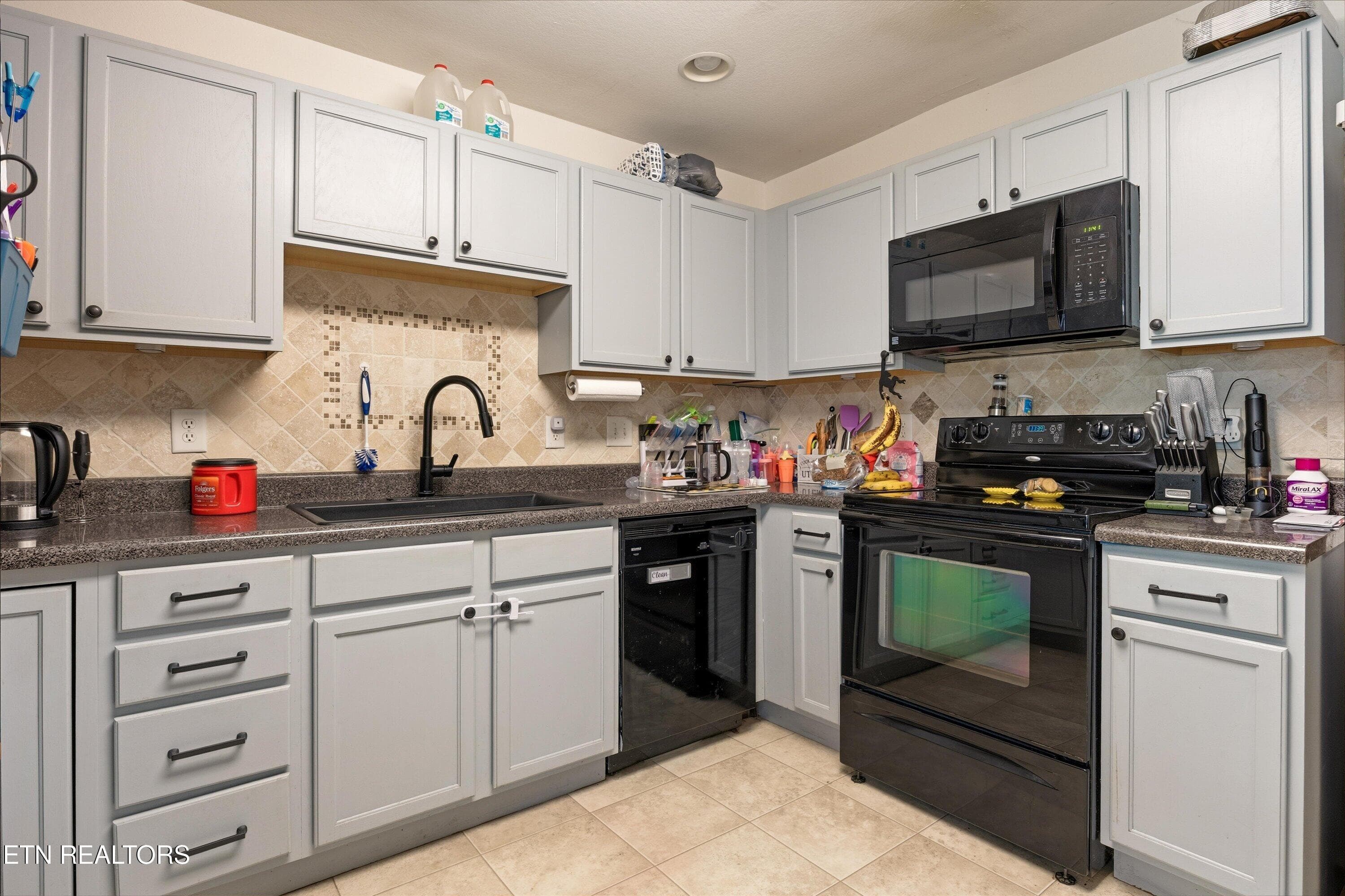 16-5628 W Luttrell Rd10 - 5628 W Luttrell Rd, Knoxville, TN 37918, Knoxville