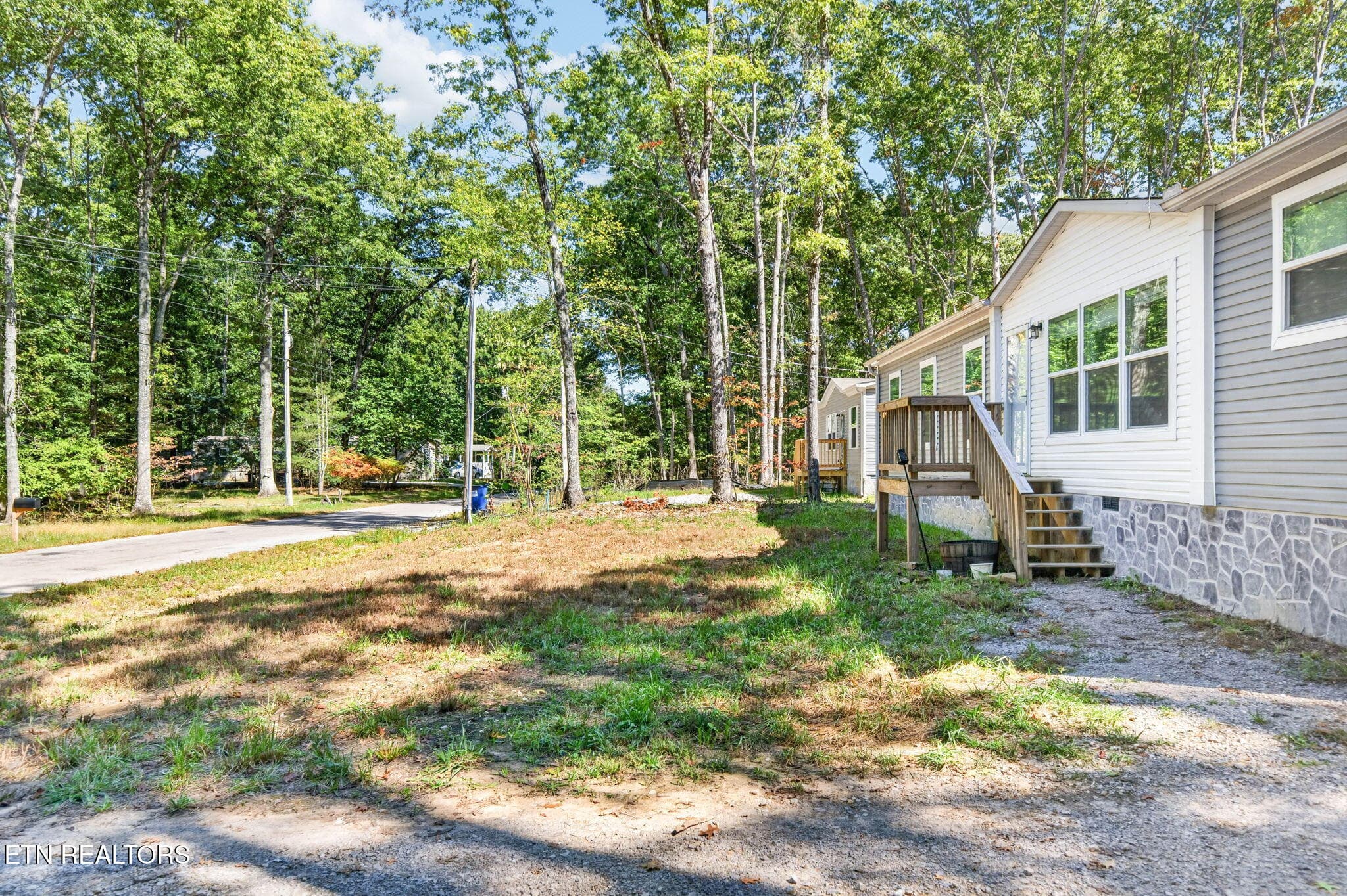 3-web-or-mls-3131 Oswego Rd_022_TNPC - 3131 Oswego Rd, Crossville, TN 38572, Crossville