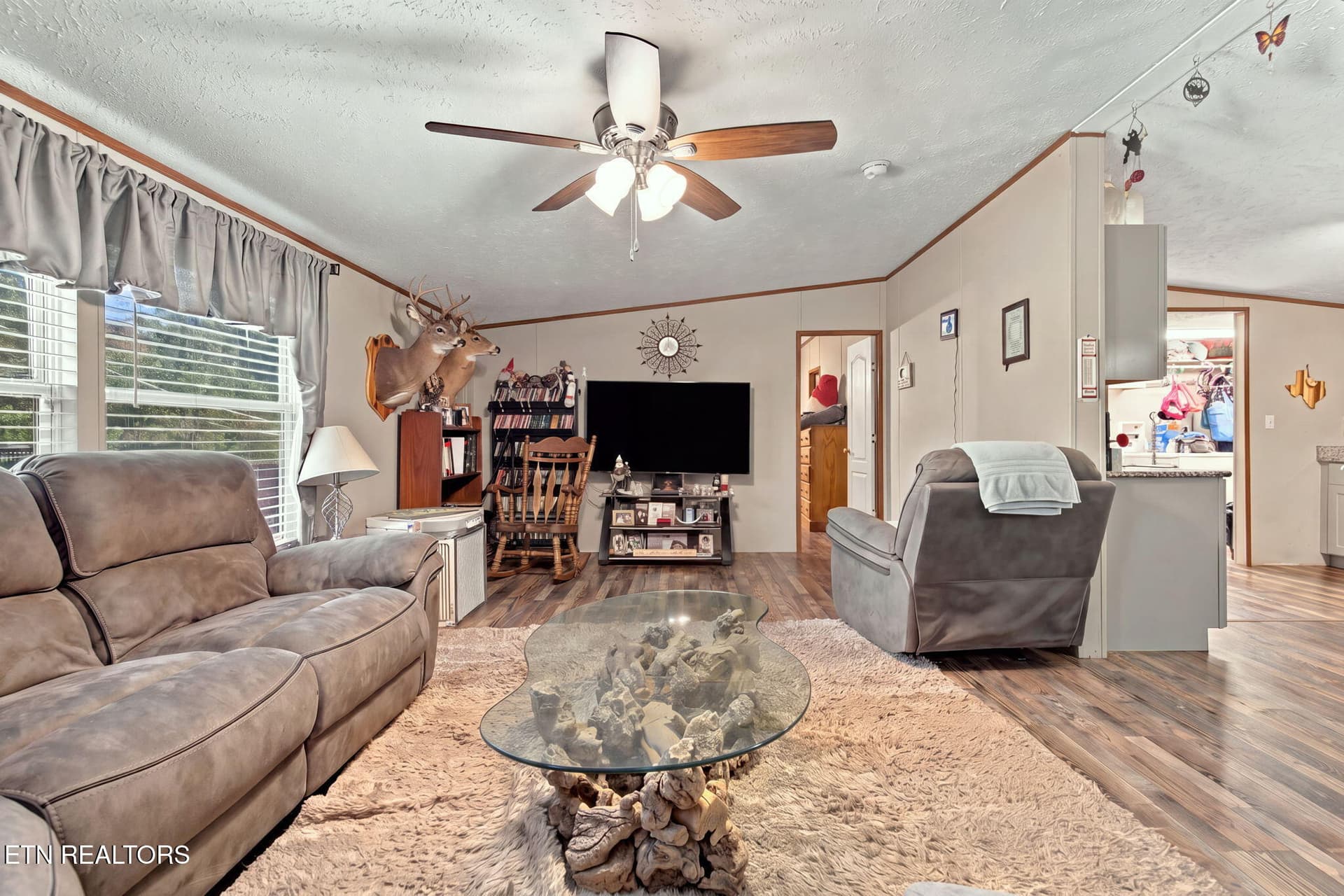 28-web-or-mls-028_018_DSC_9279__declutte - 3840 War Creek Rd, Thorn Hill, TN 37881
