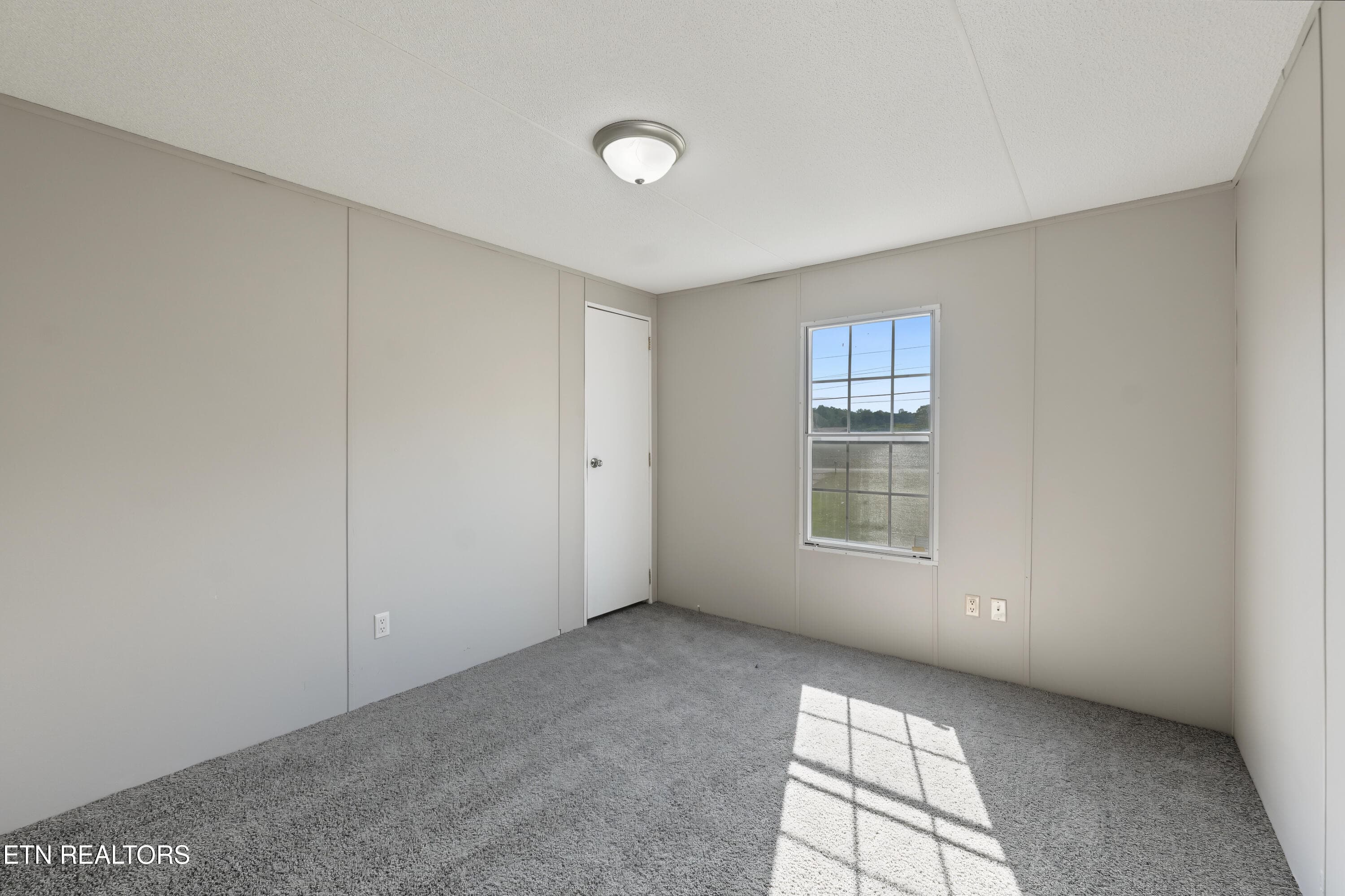 DSC07316-2 - 1528 Hiwassee Rd, Sweetwater, TN 37874, Sweetwater