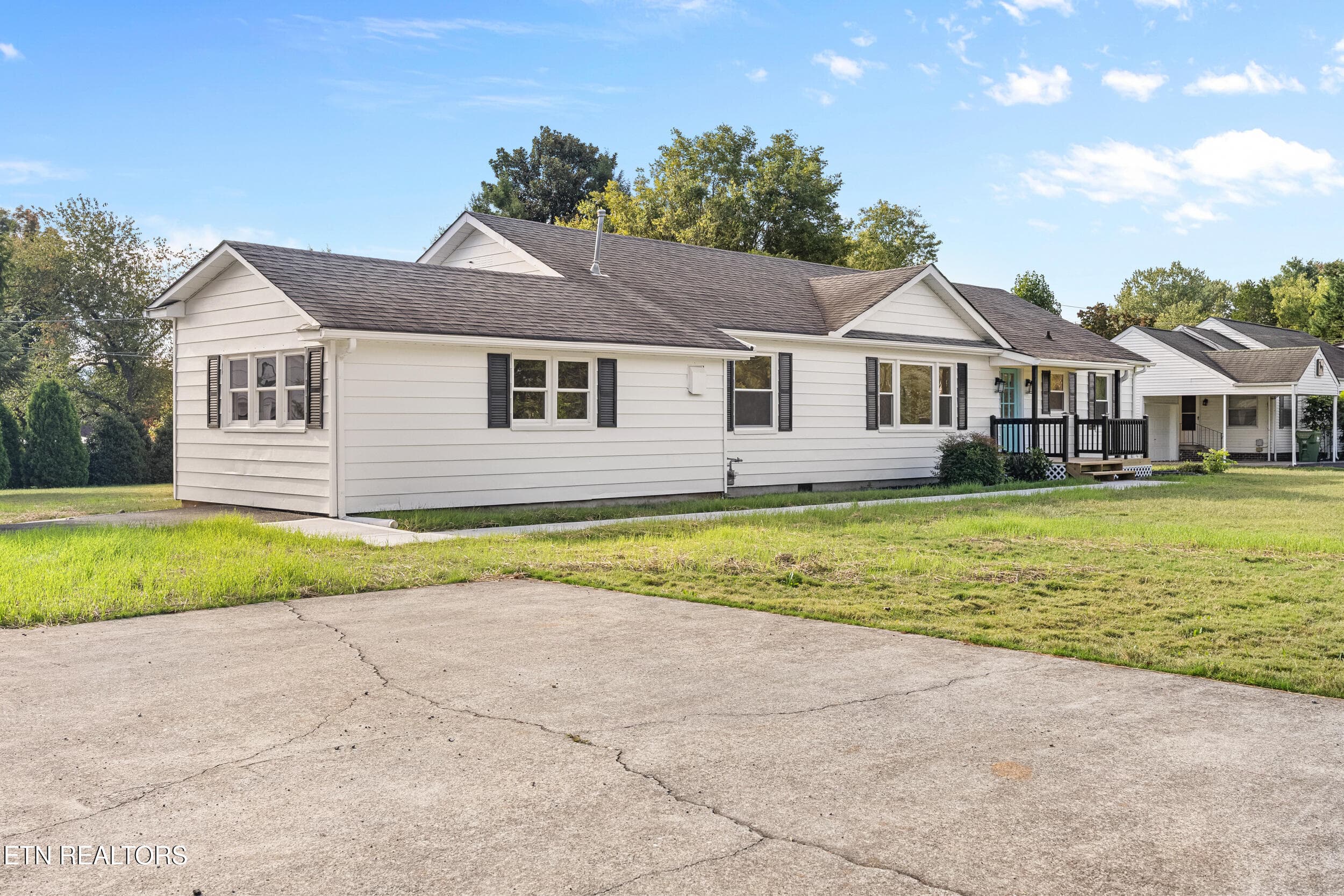 front left home - 1618 Old Niles Ferry Rd, Maryville, TN 37803, Maryville