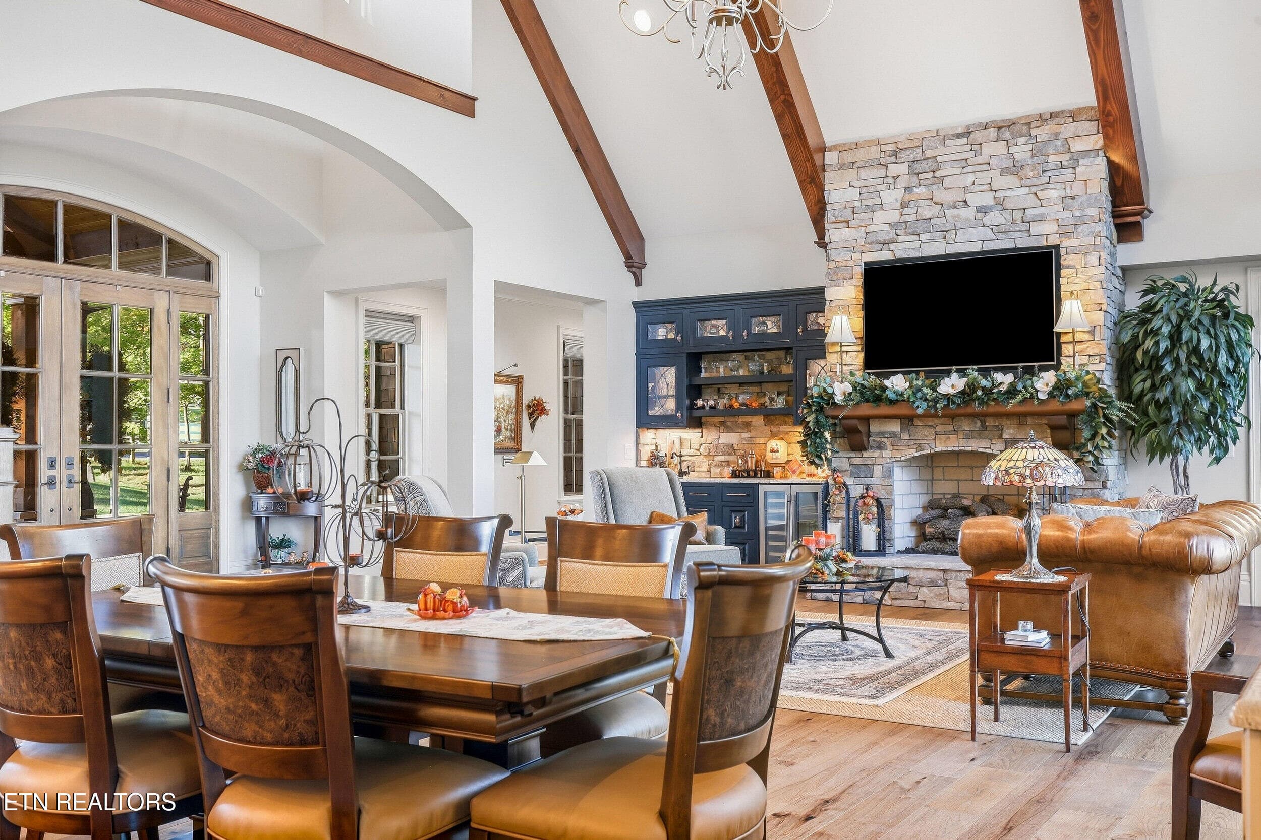 Great Room with Fireplace - 2032 Cochran Rd, Maryville, TN 37803