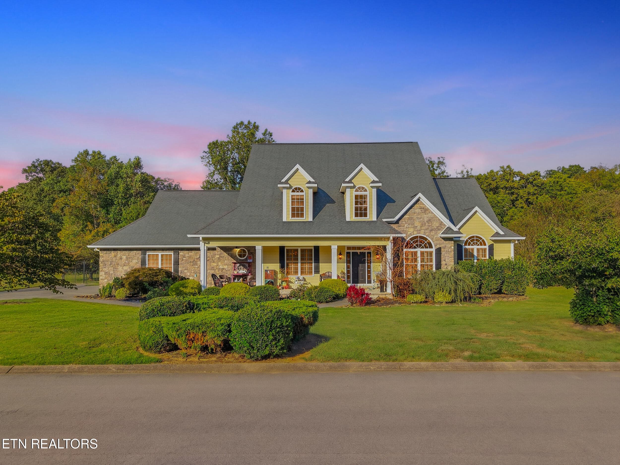 002_twilight - 2678 Creekstone Circle, Maryville, TN 37804, Maryville