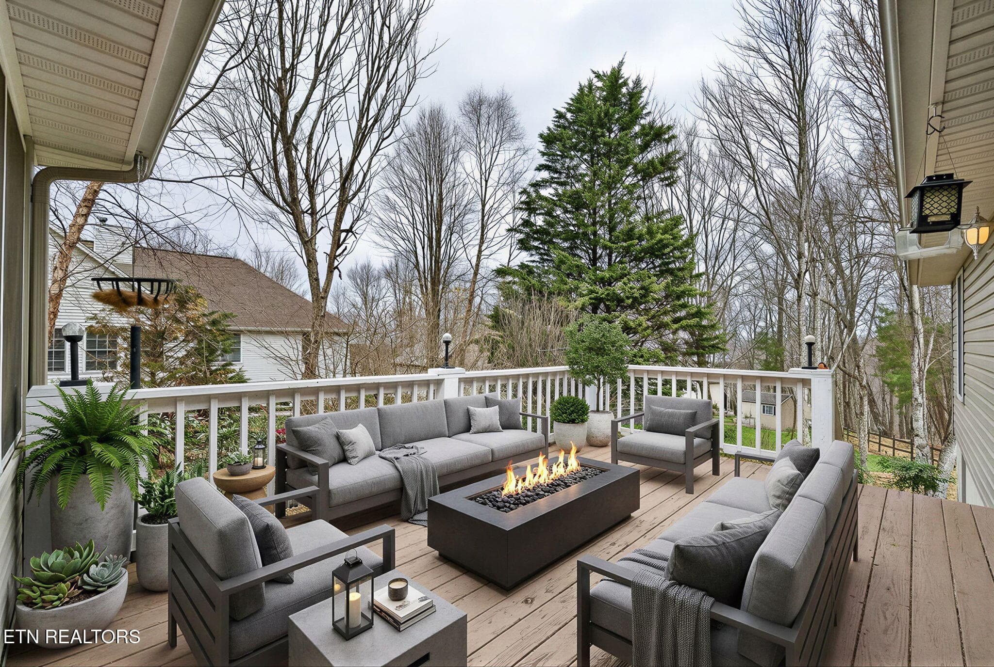 Virtually Staged Patio - 15 Ridge Crest Circle, Crossville, TN 38558, Crossville