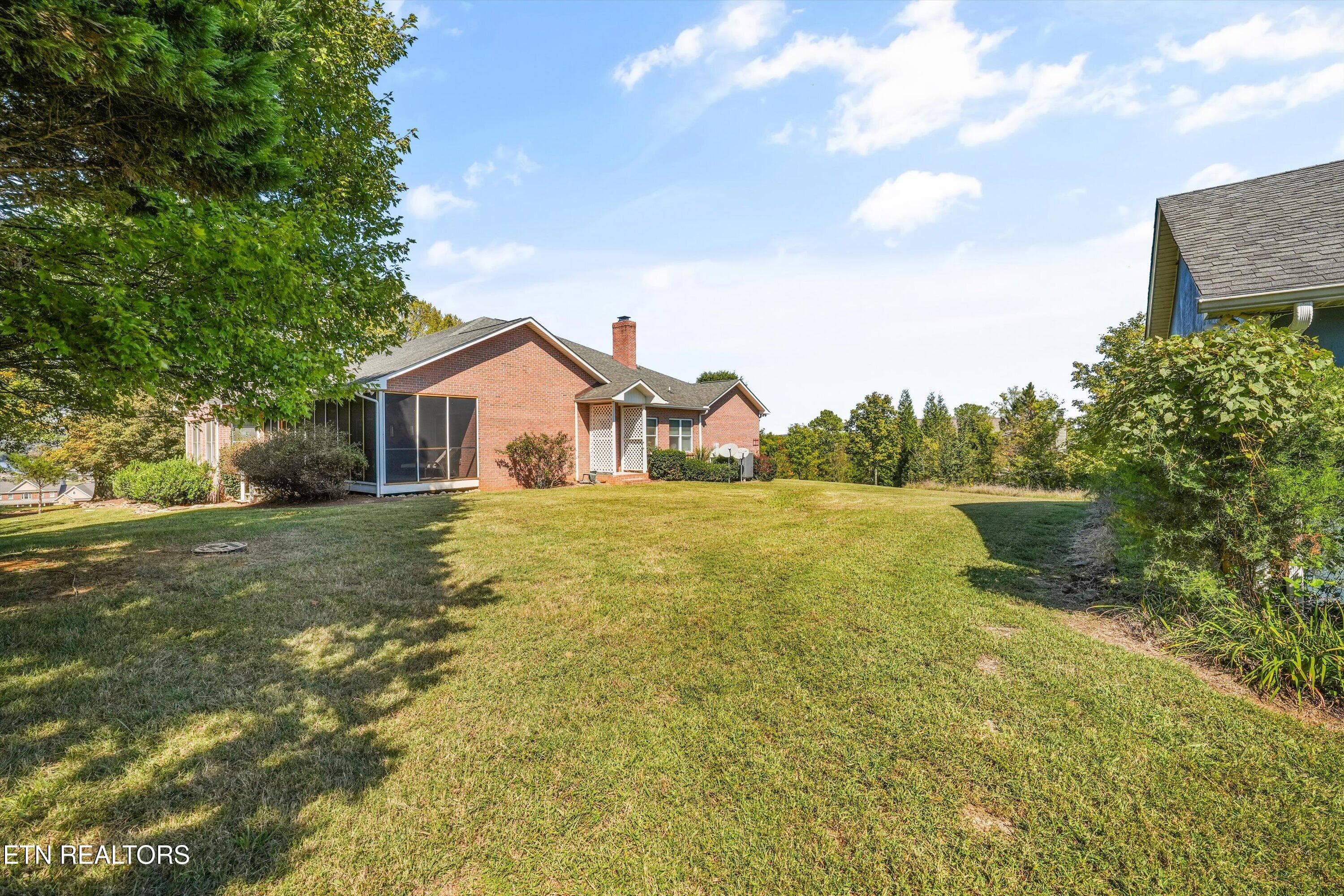 Beautiful yard - 3412 Seebers Court, Louisville, TN 37777, Louisville