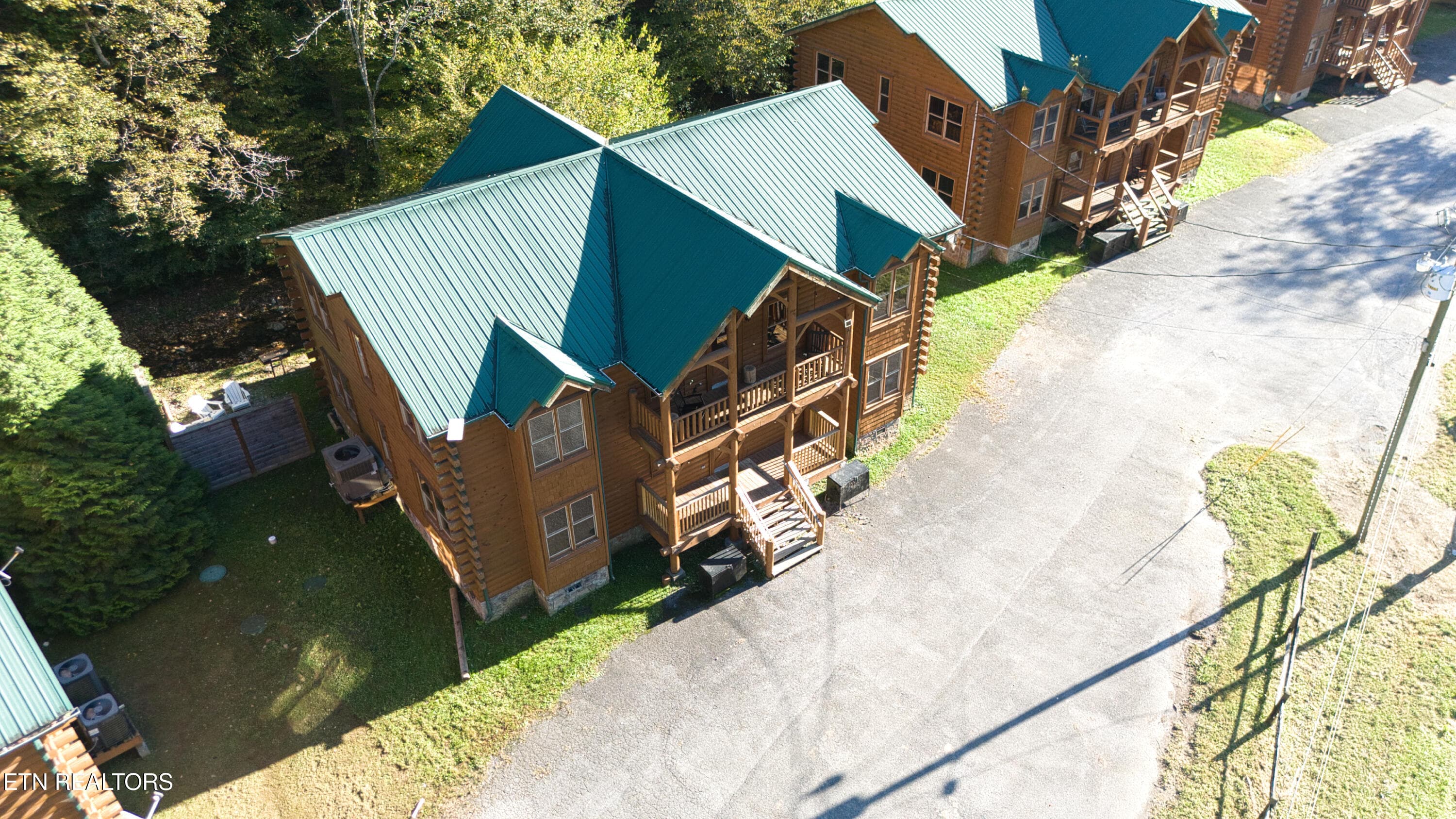DJI_20261007165511_0066_D - 307 Caney Creek Rd, Pigeon Forge, TN 37863, Pigeon Forge