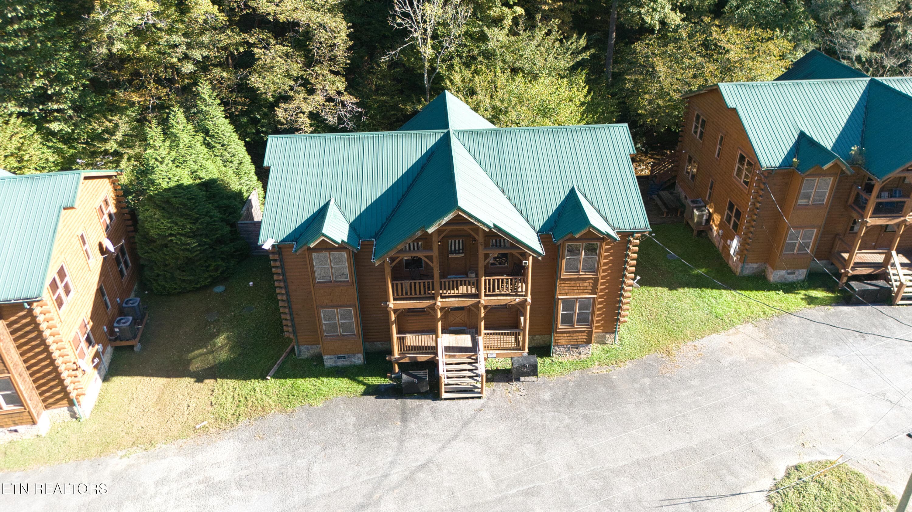 DJI_20261007165434_0065_D - 307 Caney Creek Rd, Pigeon Forge, TN 37863, Pigeon Forge
