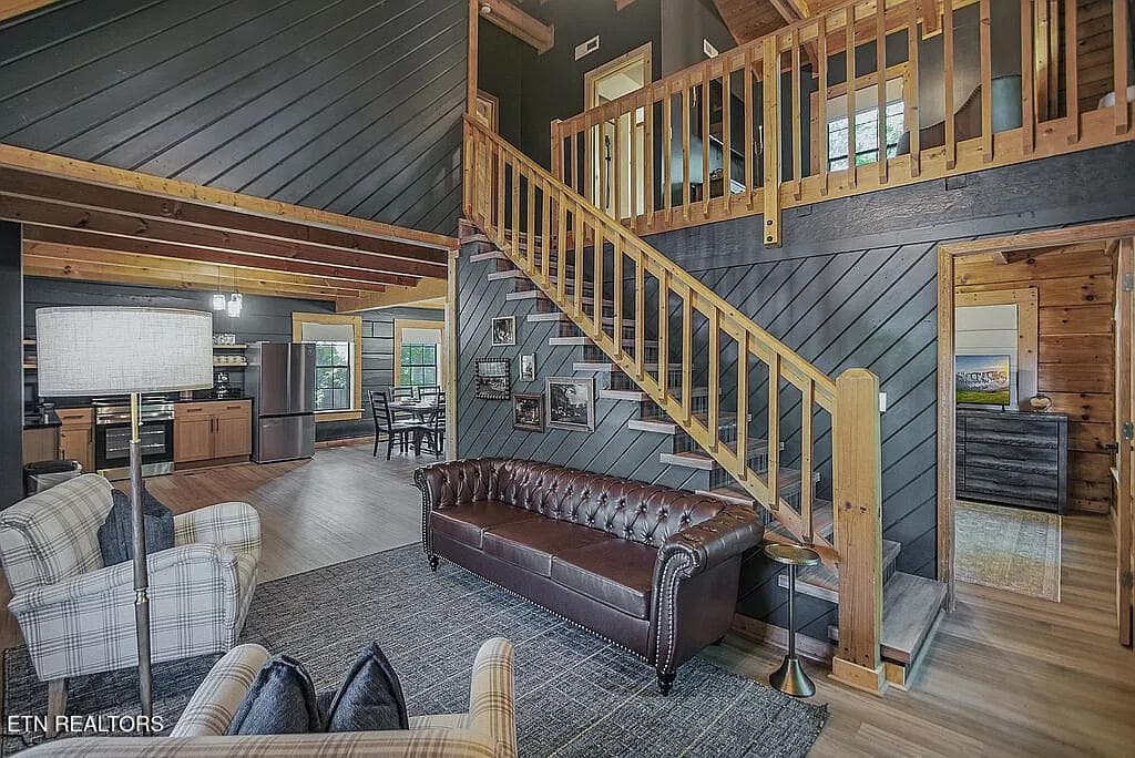 d4fe597a4971e22b619c98c3bee308eb-uncropp - 1311 Ina Grace Lane, Sevierville, TN 37876