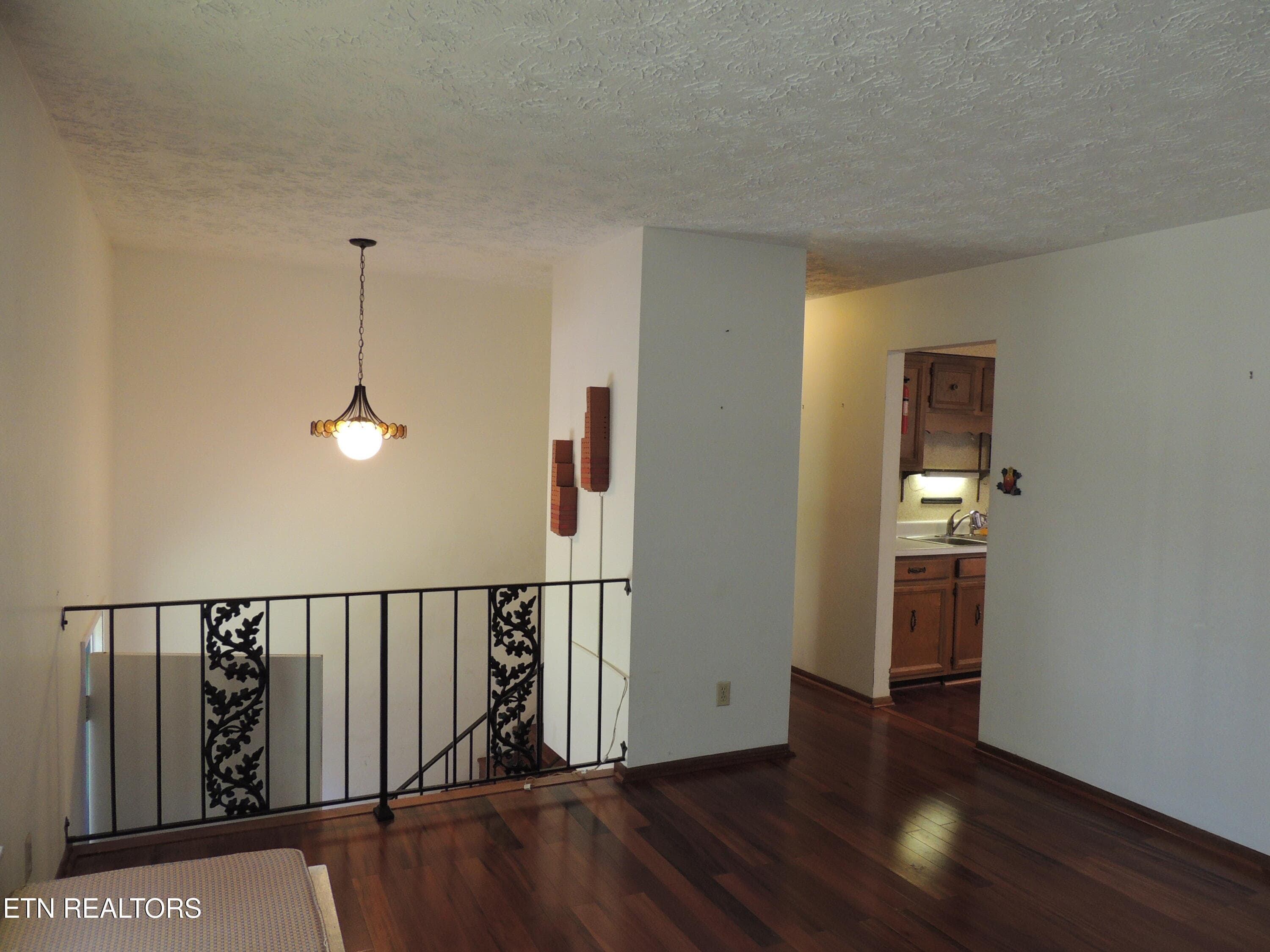 DSCN9509 - 5208 NW BERBERA Drive, Knoxville, TN 37921, Knoxville