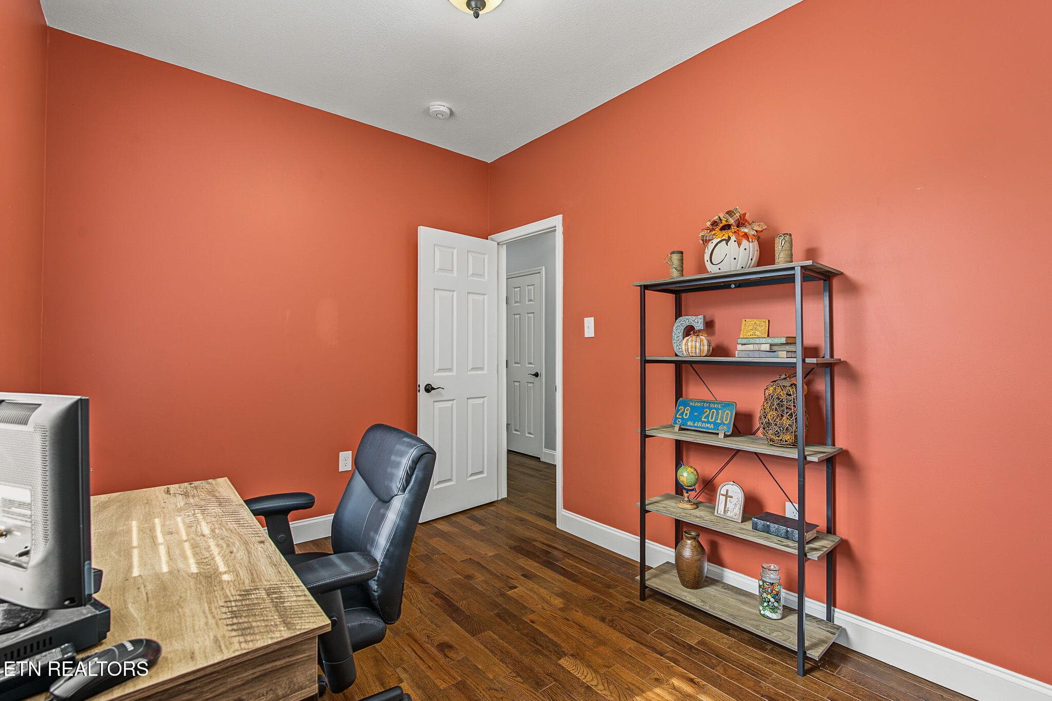 41-web-or-mls-_DSC8326 - 210 Walden Ave, Oliver Springs, TN 37840, Oliver Springs