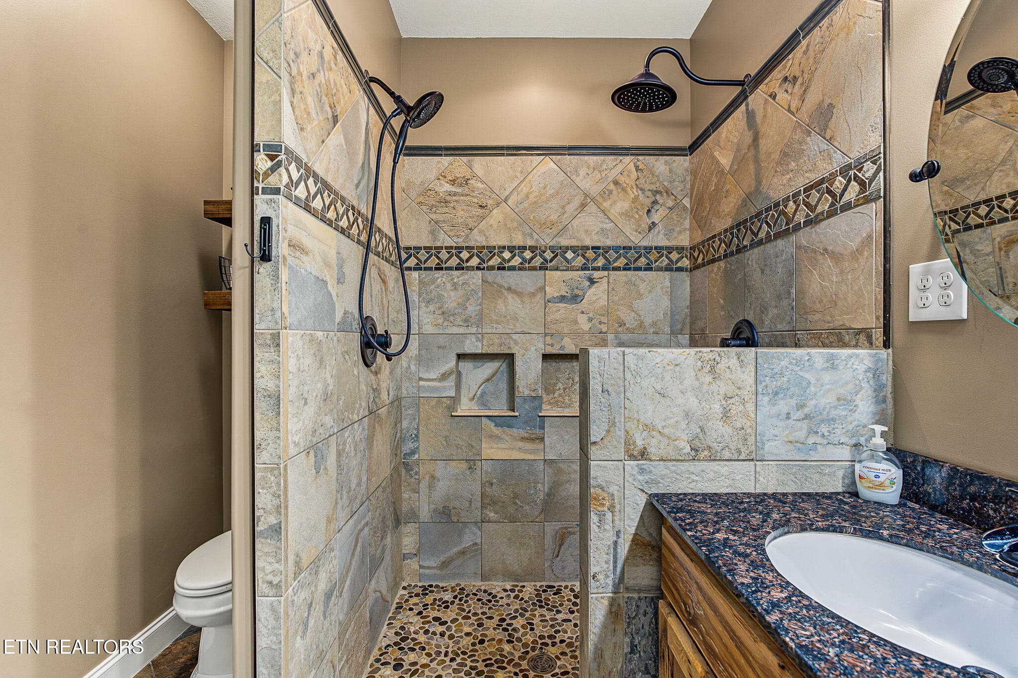 47-web-or-mls-_DSC8356 - 210 Walden Ave, Oliver Springs, TN 37840, Oliver Springs