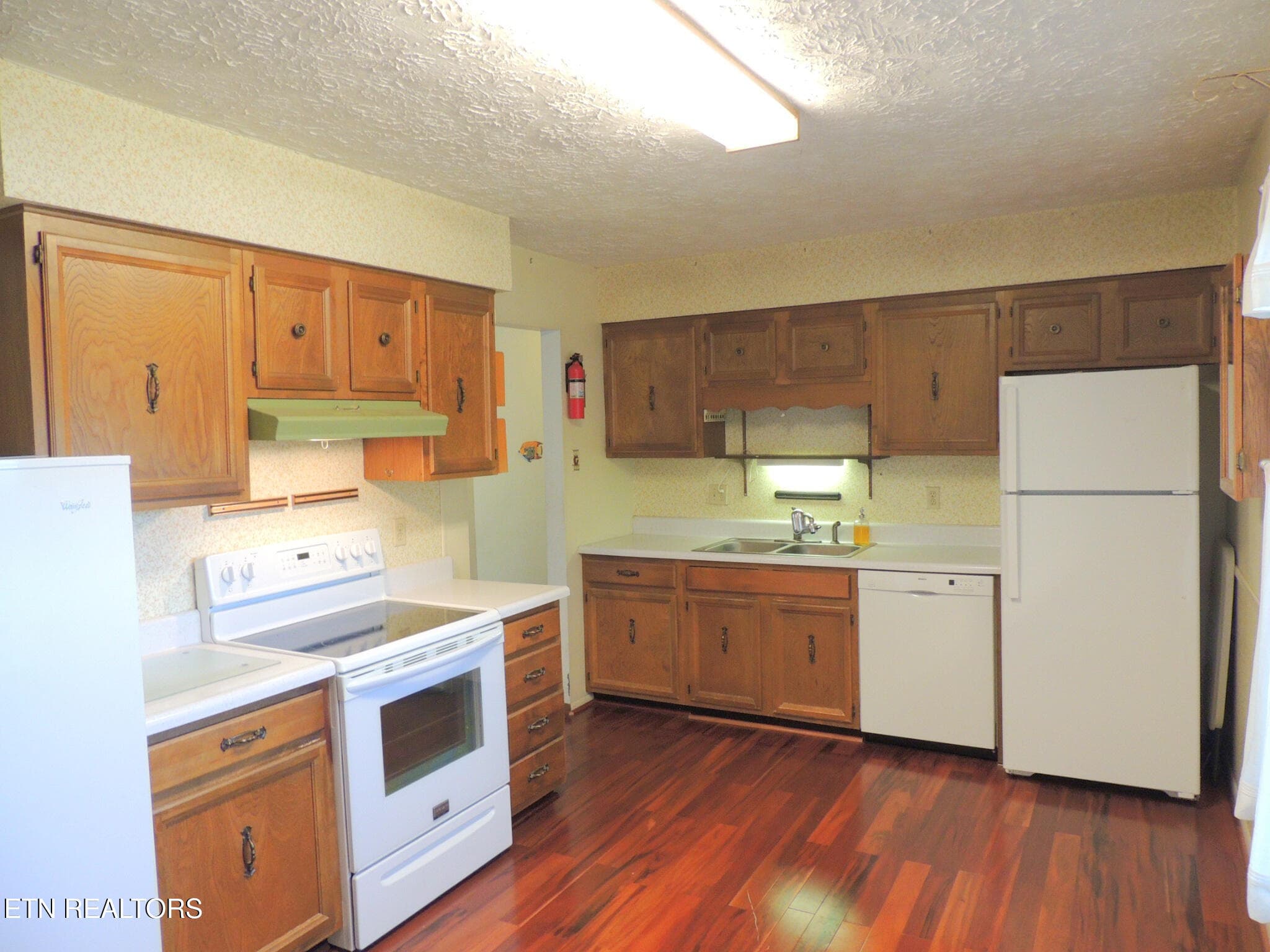 Kitchen - 5208 NW BERBERA Drive, Knoxville, TN 37921, Knoxville
