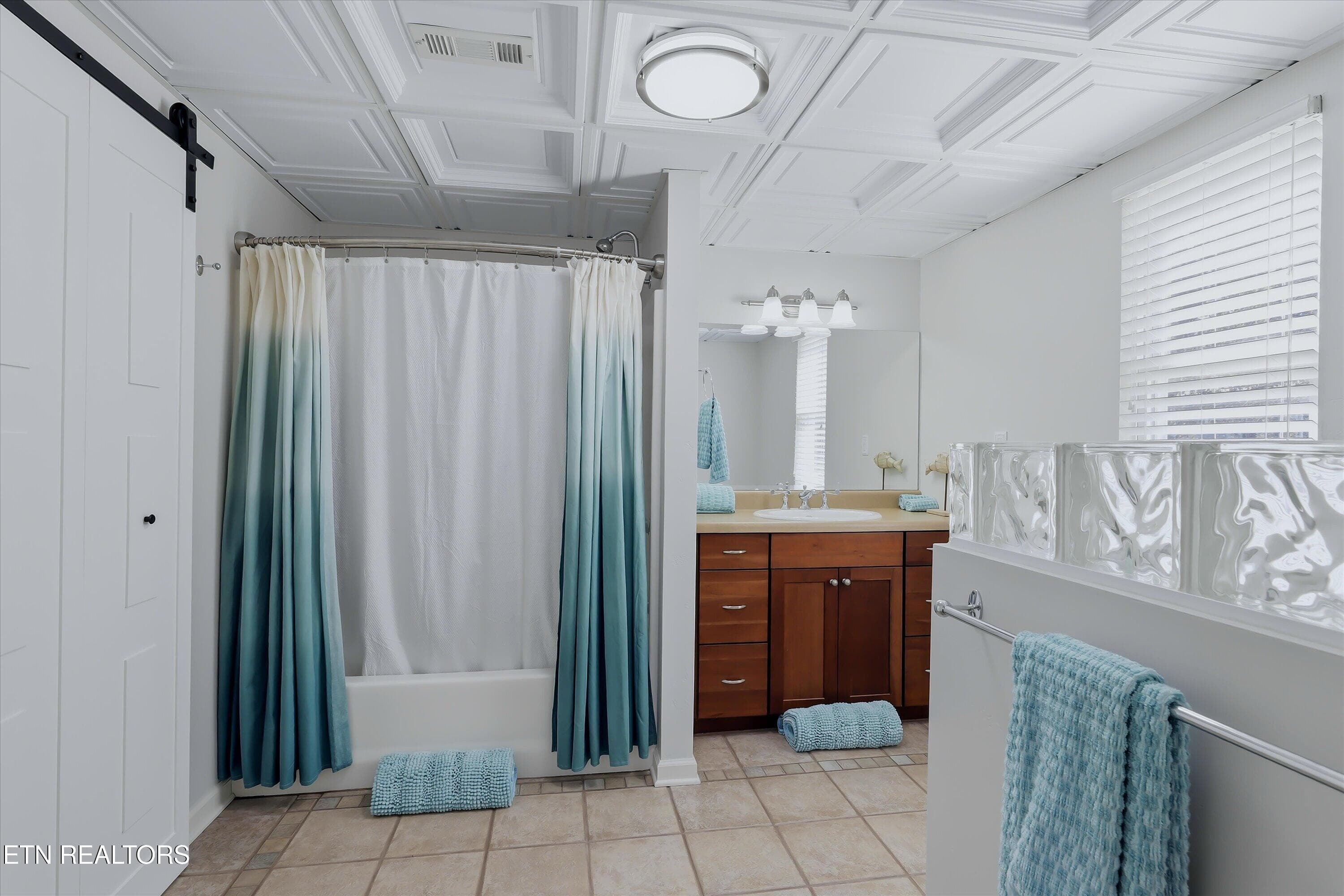 13Downstairs Bath - 4909 Scenic Point Channel, Louisville, TN 37777, Louisville