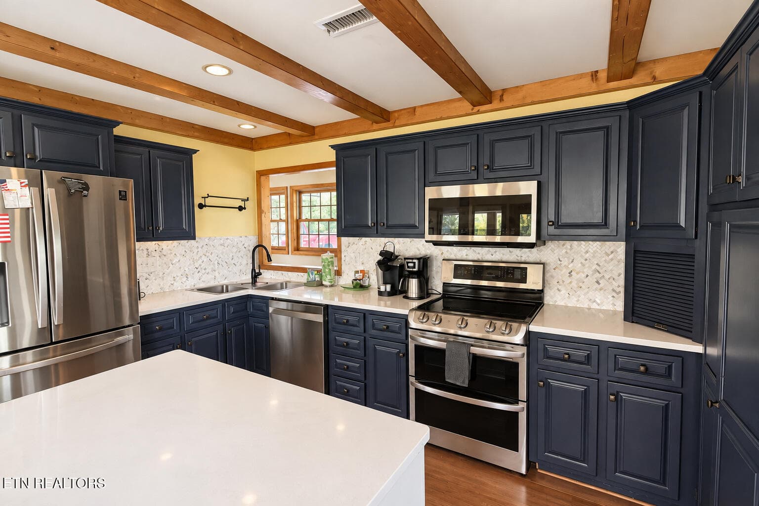 bright_navy_modern_farmhouse_kitchen - 504 Matterhorn Drive, Gatlinburg, TN 37738, Gatlinburg