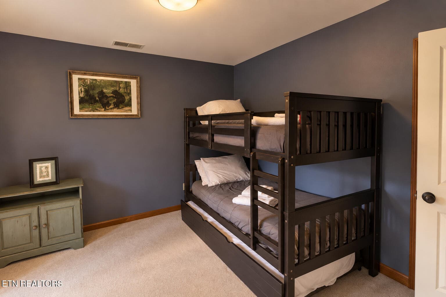 cozy_charcoal_bedroom_with_bunk_bed - 504 Matterhorn Drive, Gatlinburg, TN 37738, Gatlinburg