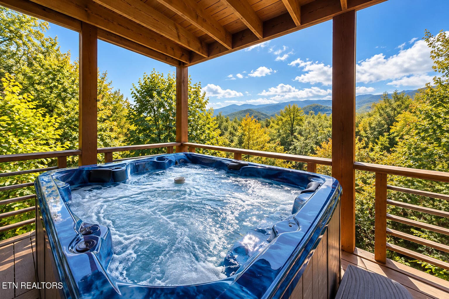 mountain_hot_tub_forest_retreat - 504 Matterhorn Drive, Gatlinburg, TN 37738, Gatlinburg