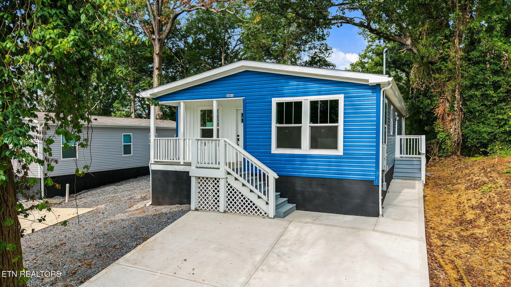 29-web-or-mls-3821-bonnie-view-ave - 3821 Bonnie View Ave, Knoxville, TN 37914, Knoxville