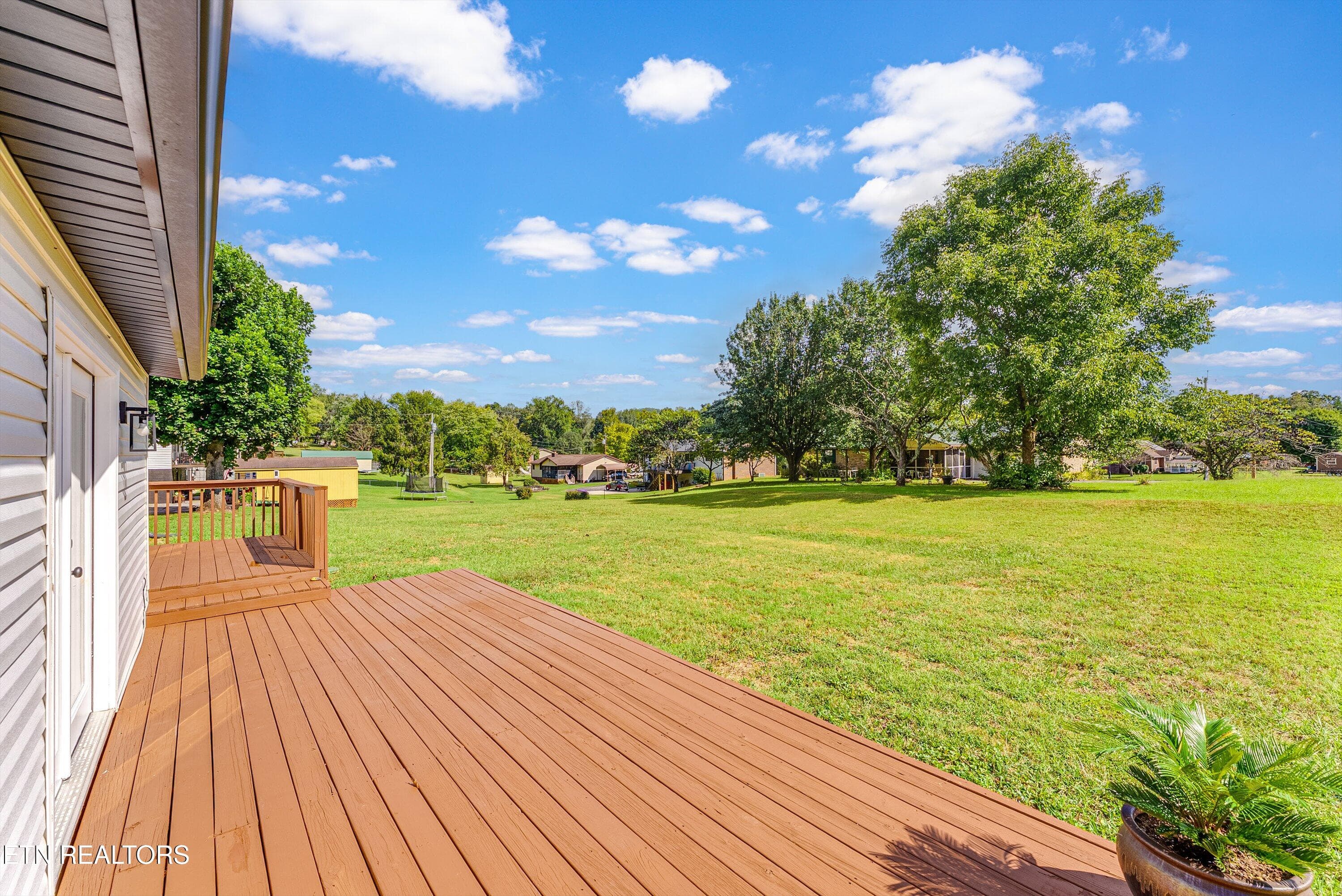 37-Deck A1 - 199 Red Bud Drive, Harriman, TN 37748, Harriman
